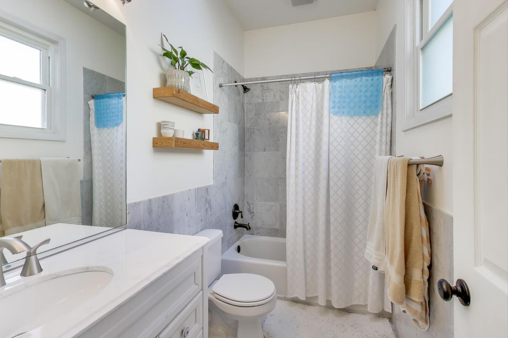 2611 N Ashland Avenue Unit: 3N