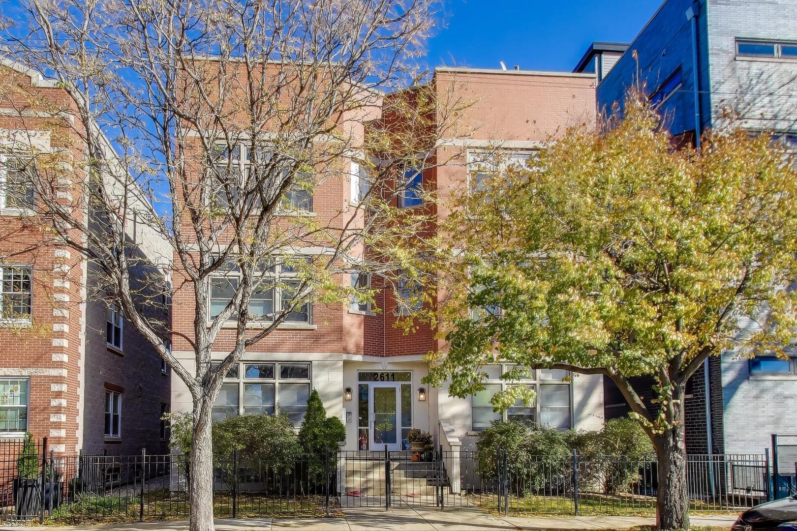 2611 N Ashland Avenue Unit: 3N