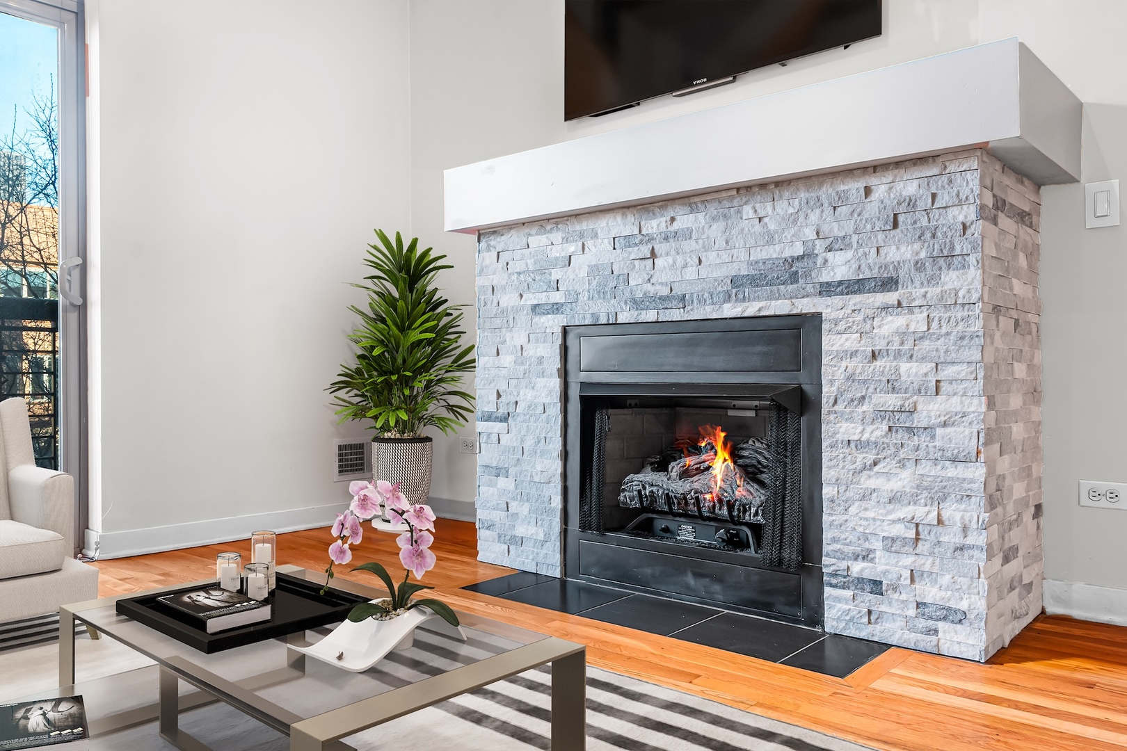 1910 S State Street Unit: 305