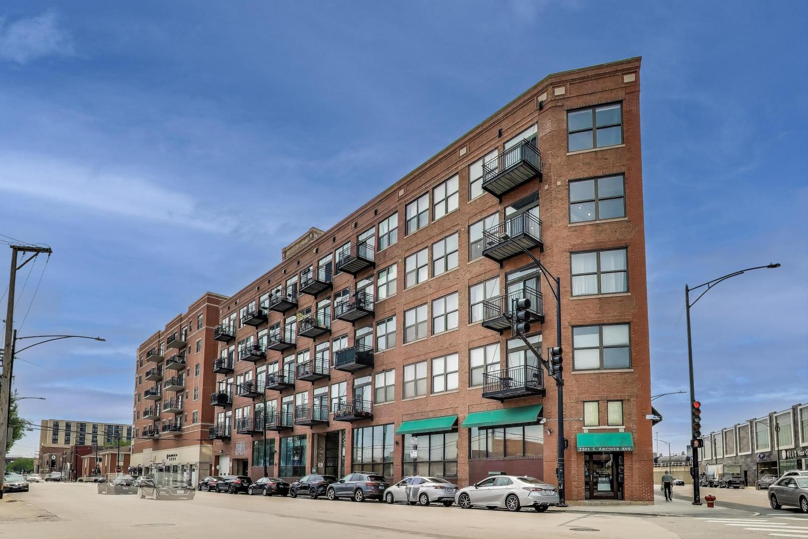 2310 S Canal Street Unit: 401