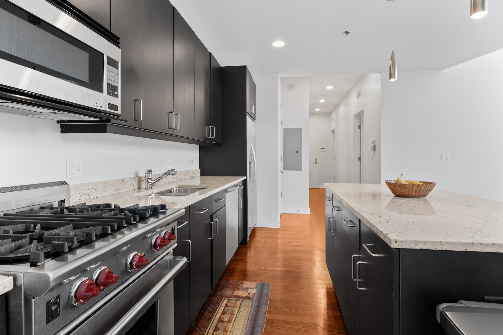 150 W Superior Street Unit: 802