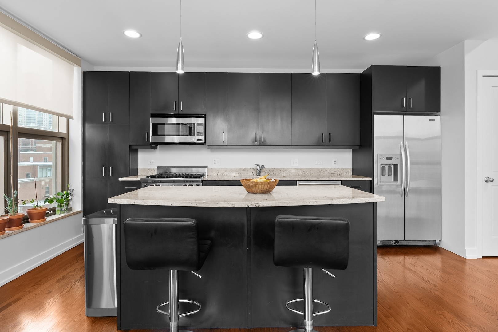 150 W Superior Street Unit: 802