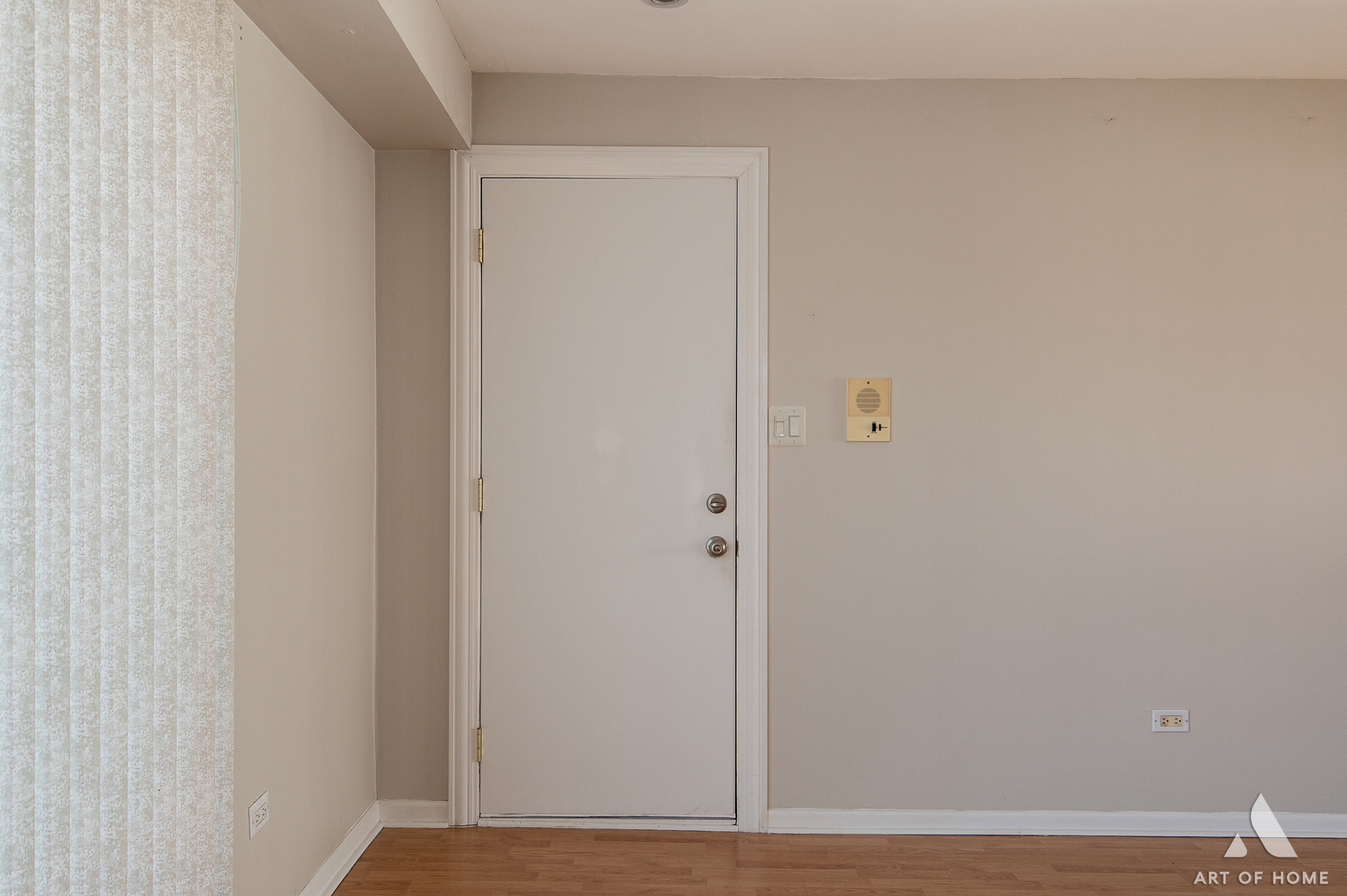 6444 S Narragansett Avenue Unit: 3W