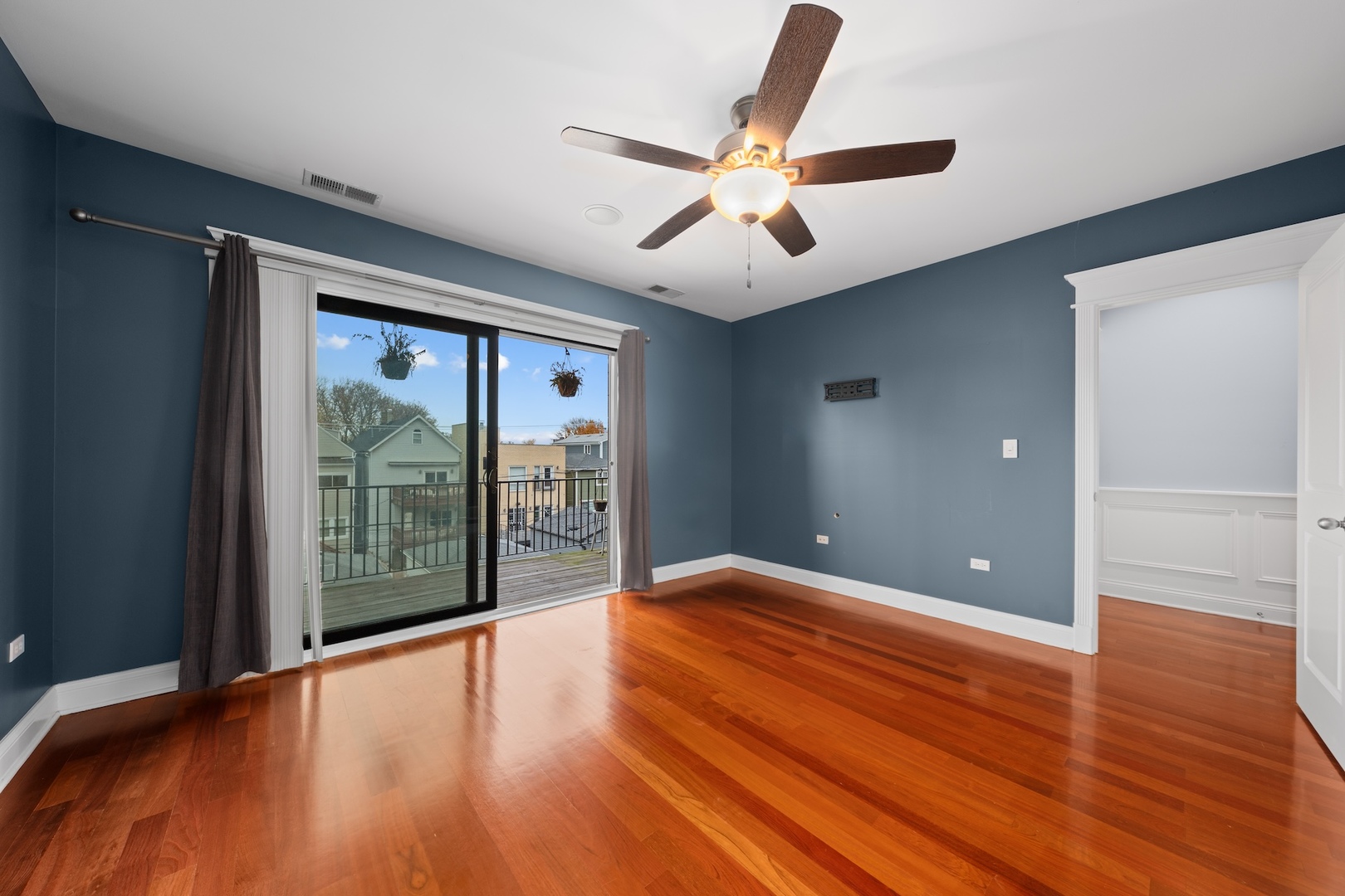 2244 W Belmont Avenue Unit: 3W