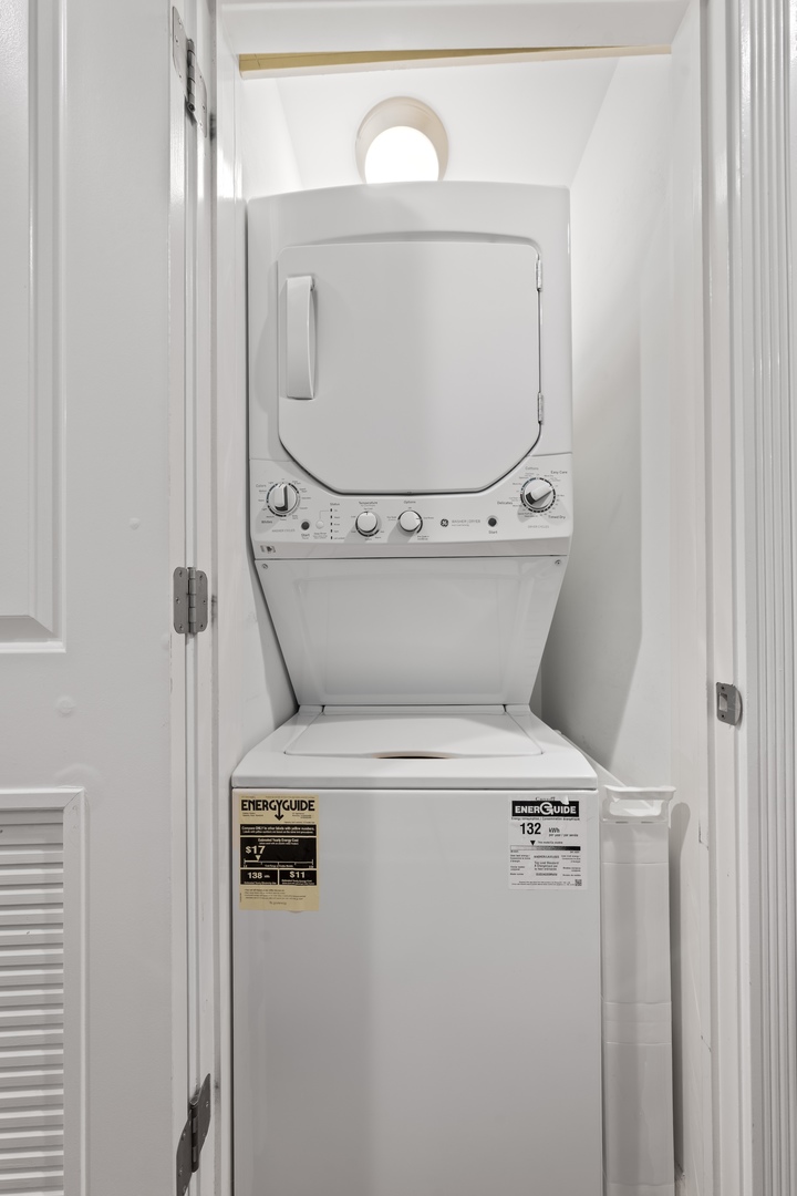 2244 W Belmont Avenue Unit: 3W