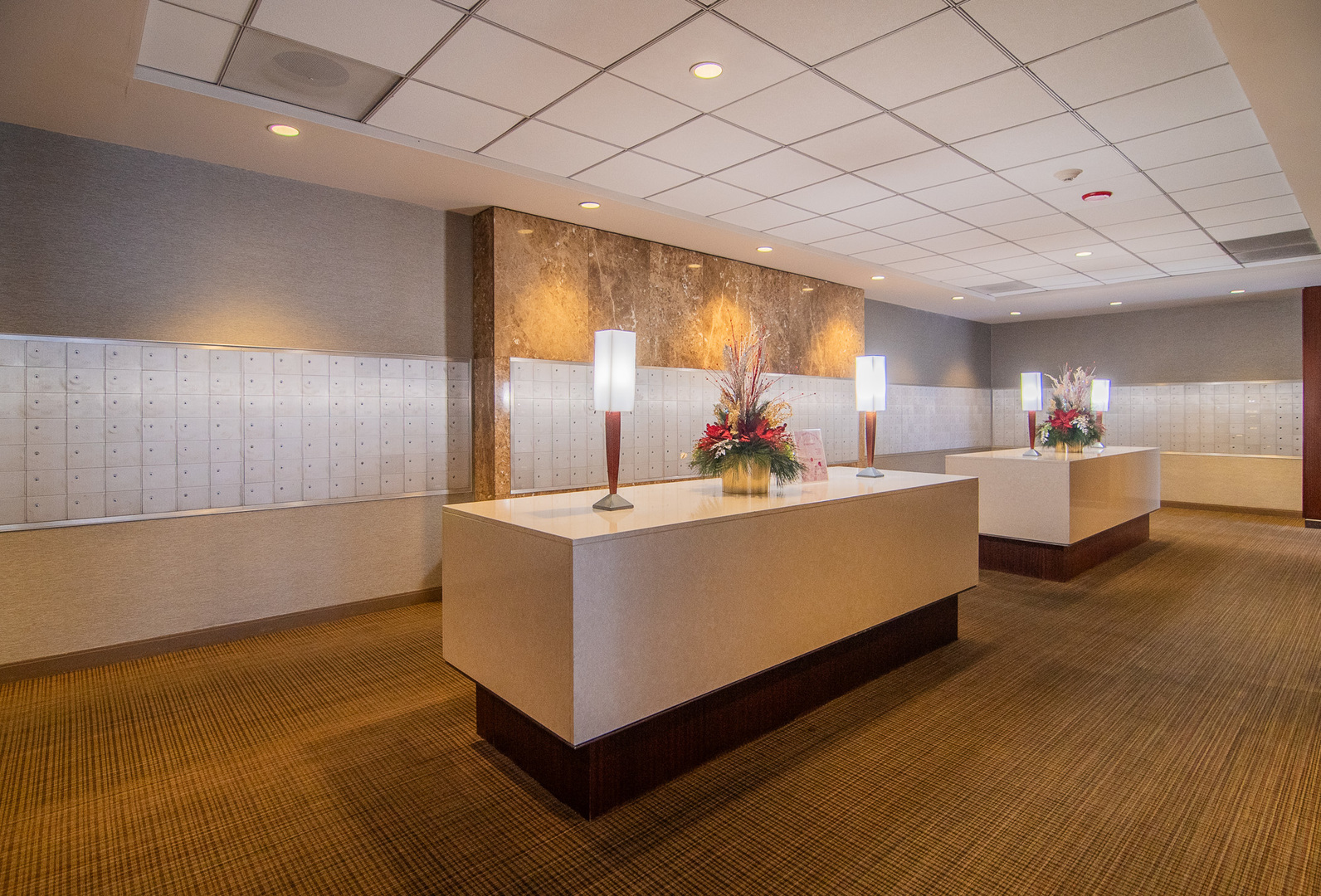 655 W IRVING PARK Road Unit: 5202