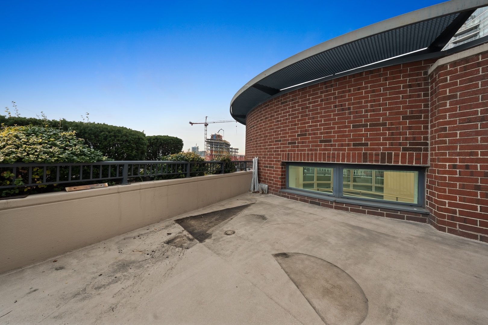 600 N Kingsbury Street Unit: 506