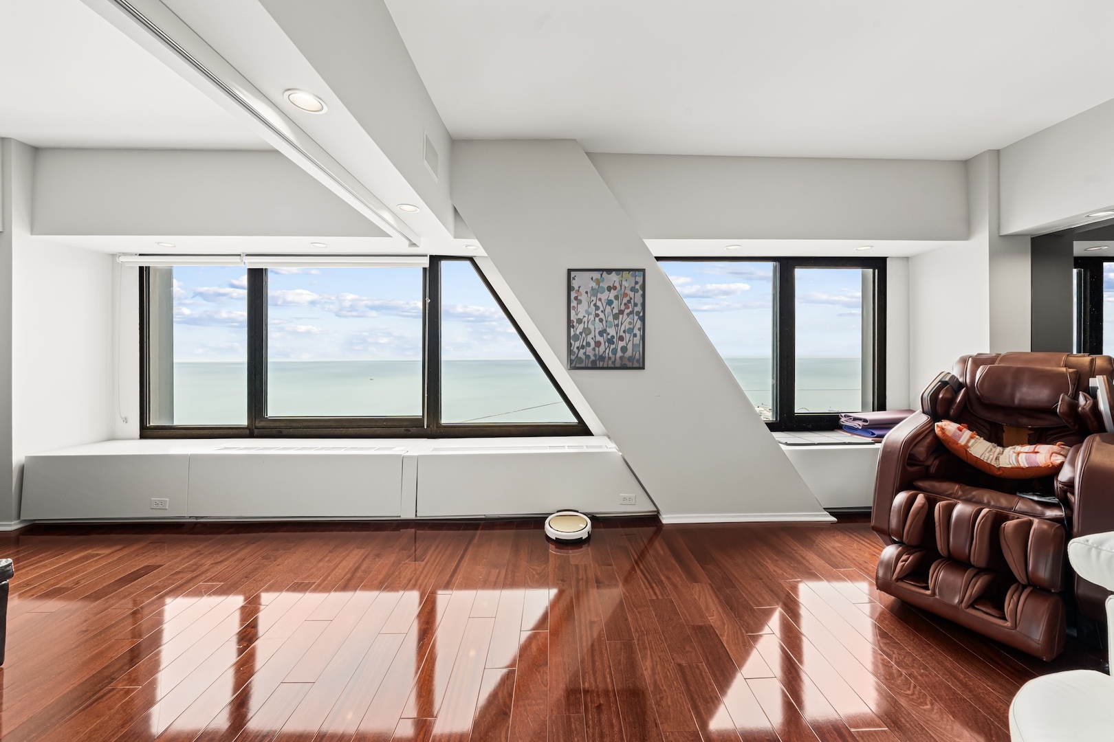 175 E Delaware Place Unit: 6706