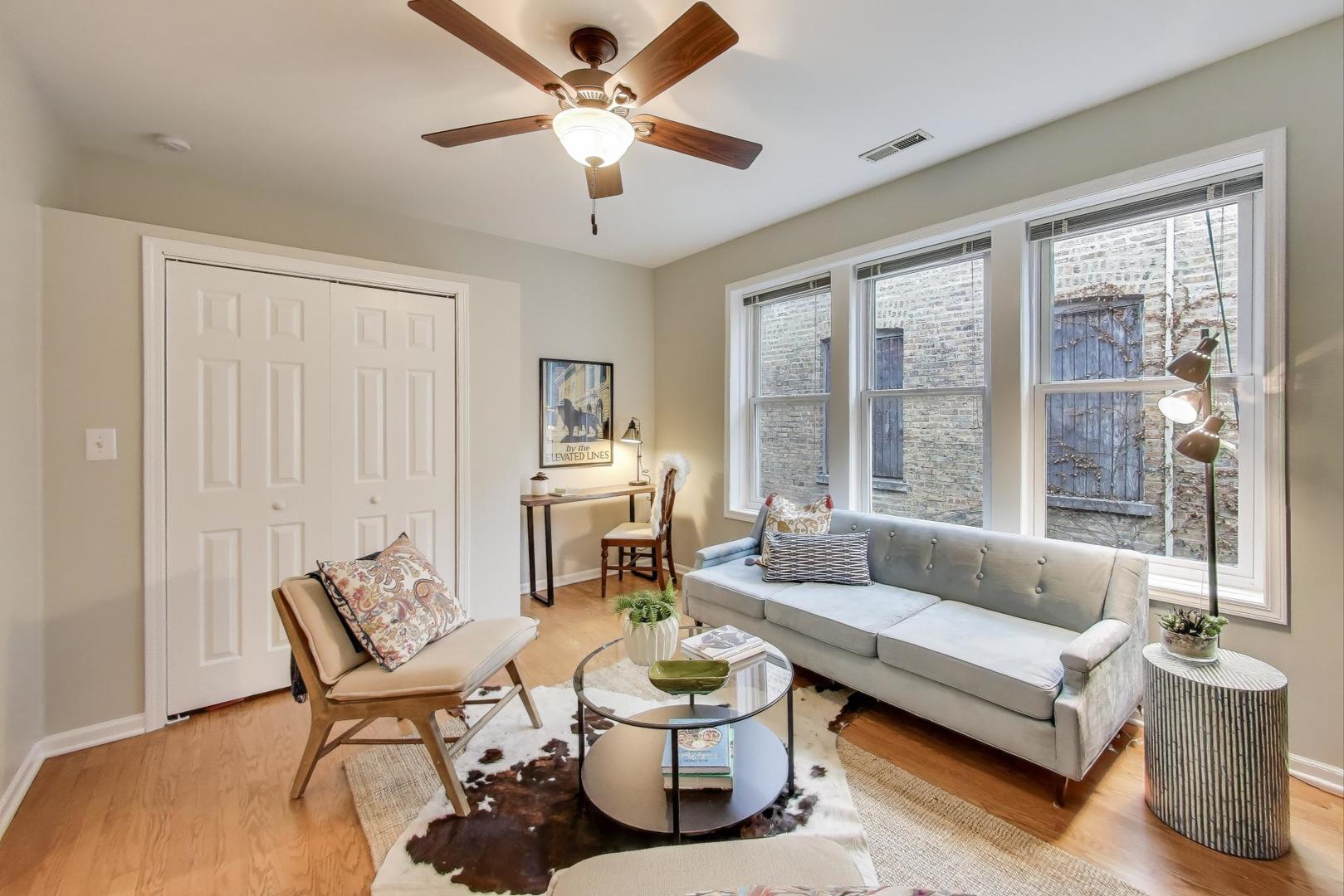 921 W Addison Street Unit: 3B
