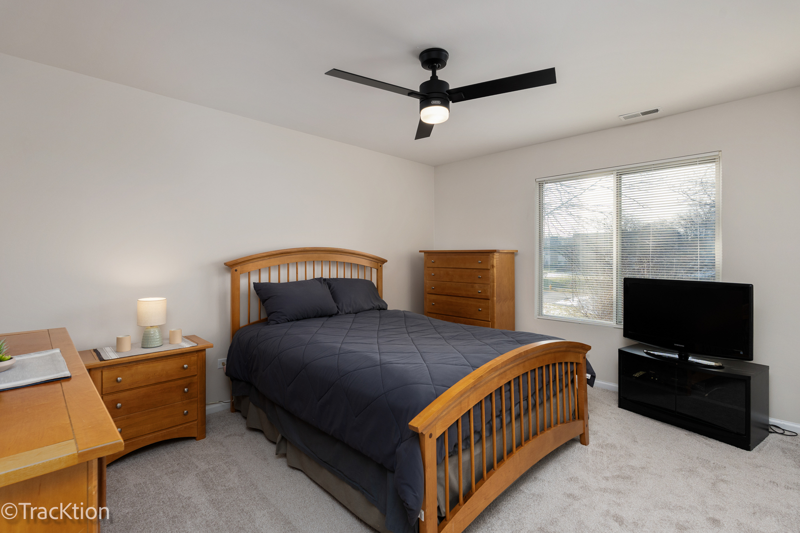 378 Sandhurst Circle Unit: 7