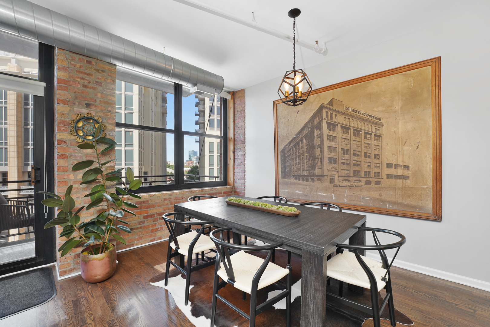 520 W Huron Street Unit: 420