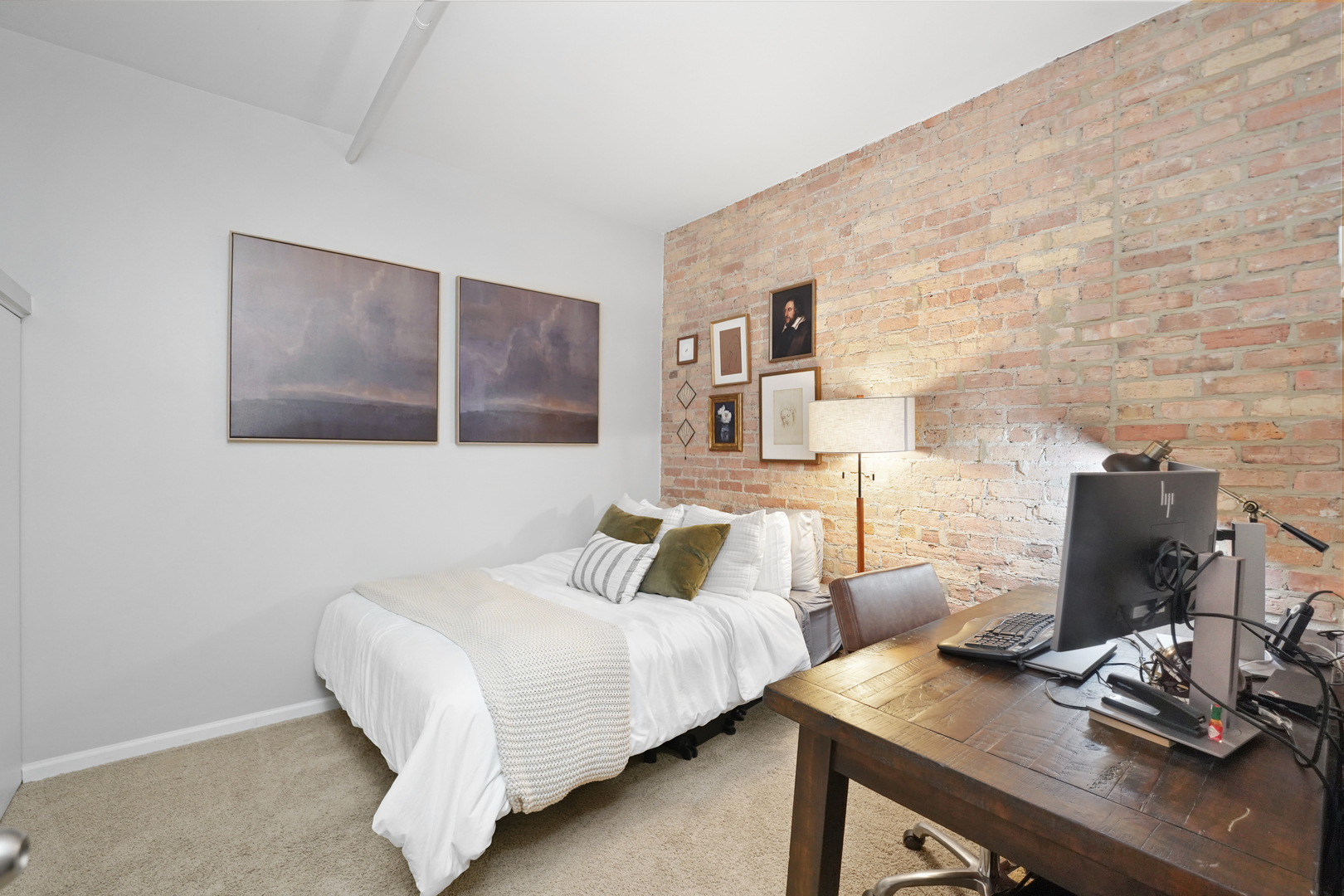 520 W Huron Street Unit: 420