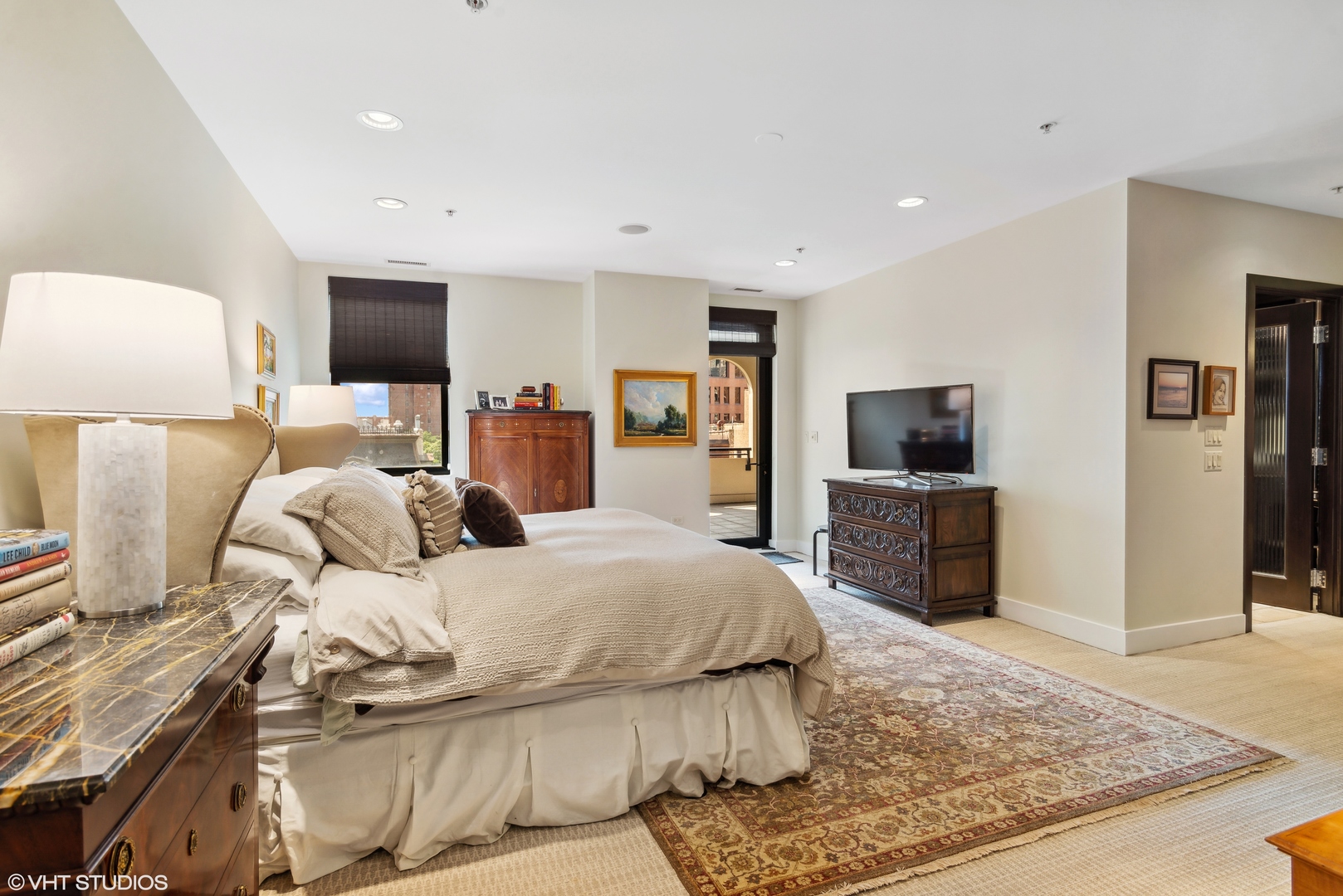 1155 N Dearborn Street Unit: 406