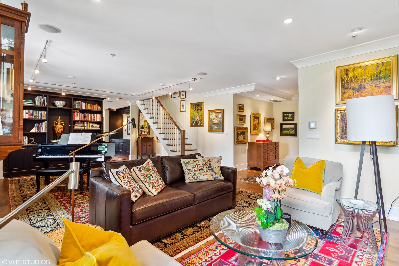 1155 N Dearborn Street Unit: 406