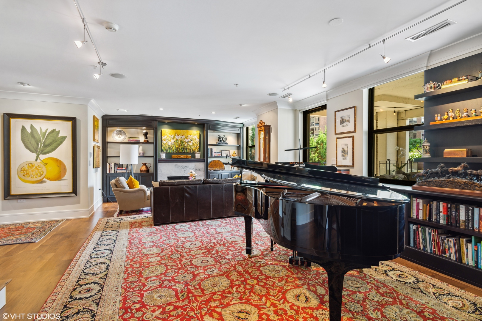 1155 N Dearborn Street Unit: 406