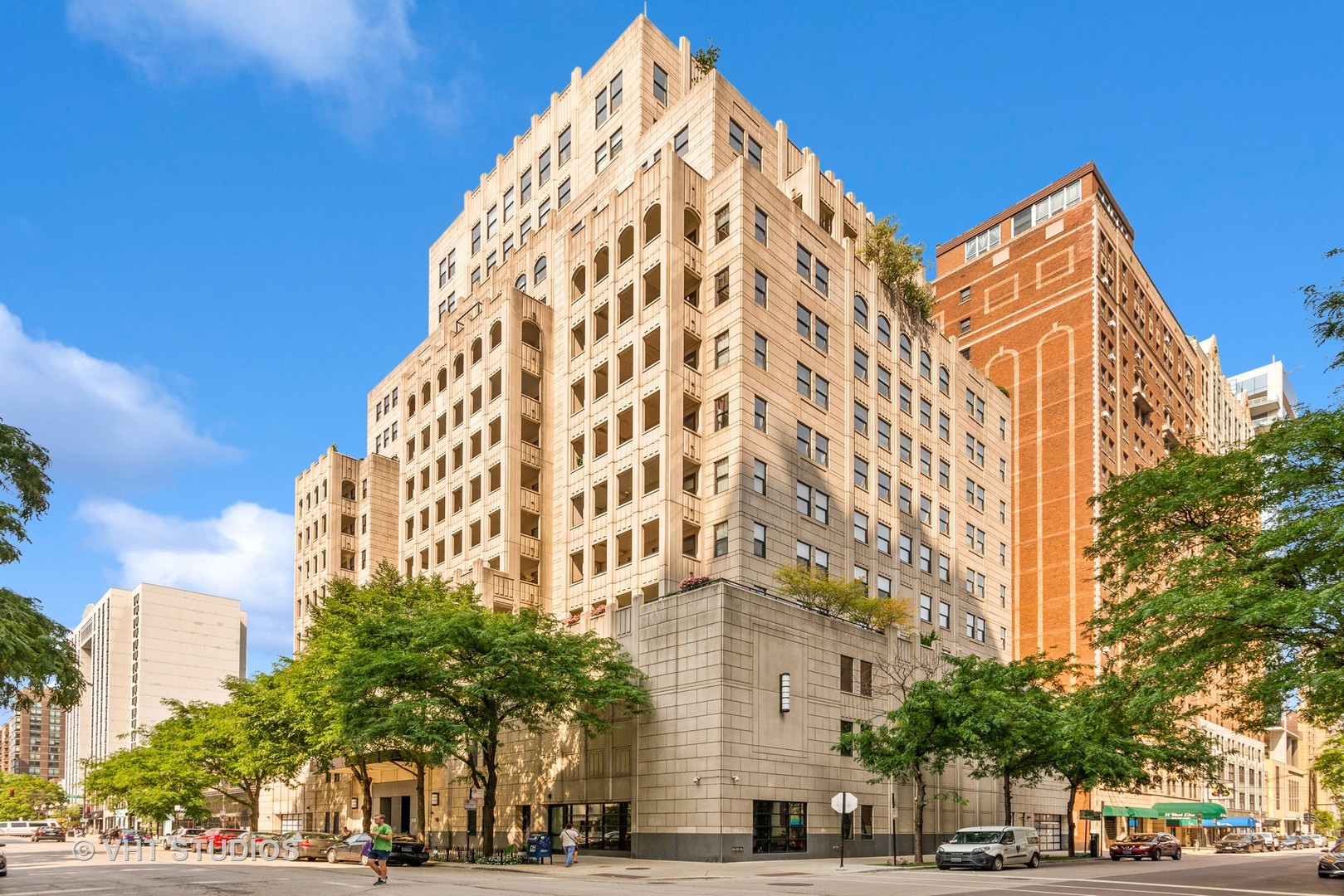 1155 N Dearborn Street Unit: 406