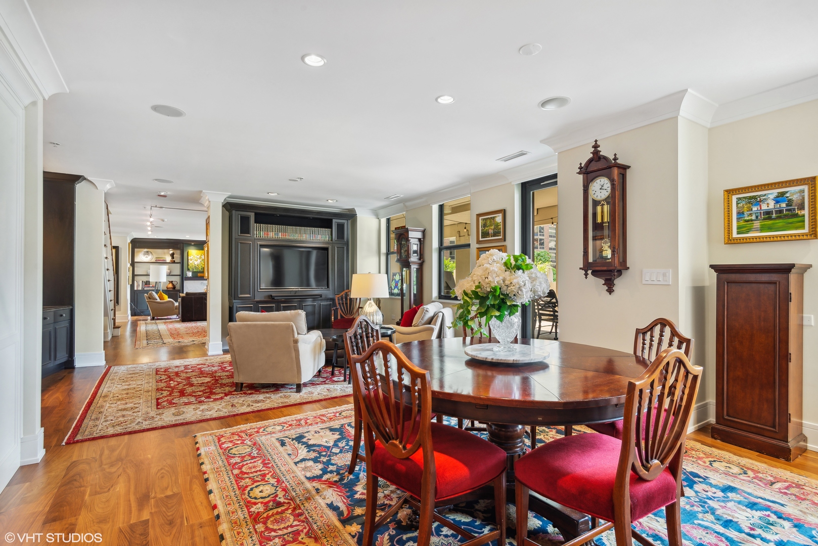 1155 N Dearborn Street Unit: 406