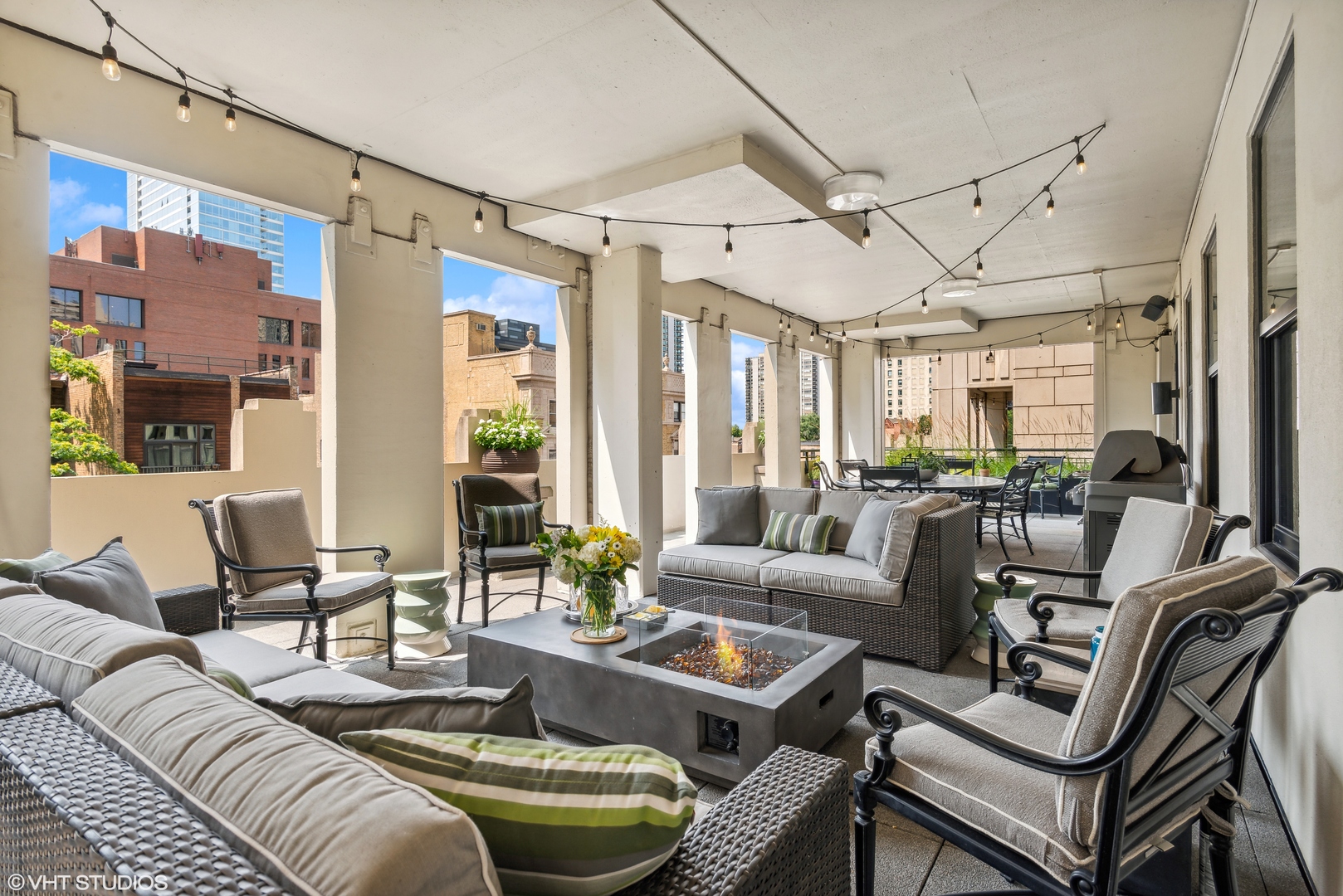 1155 N Dearborn Street Unit: 406