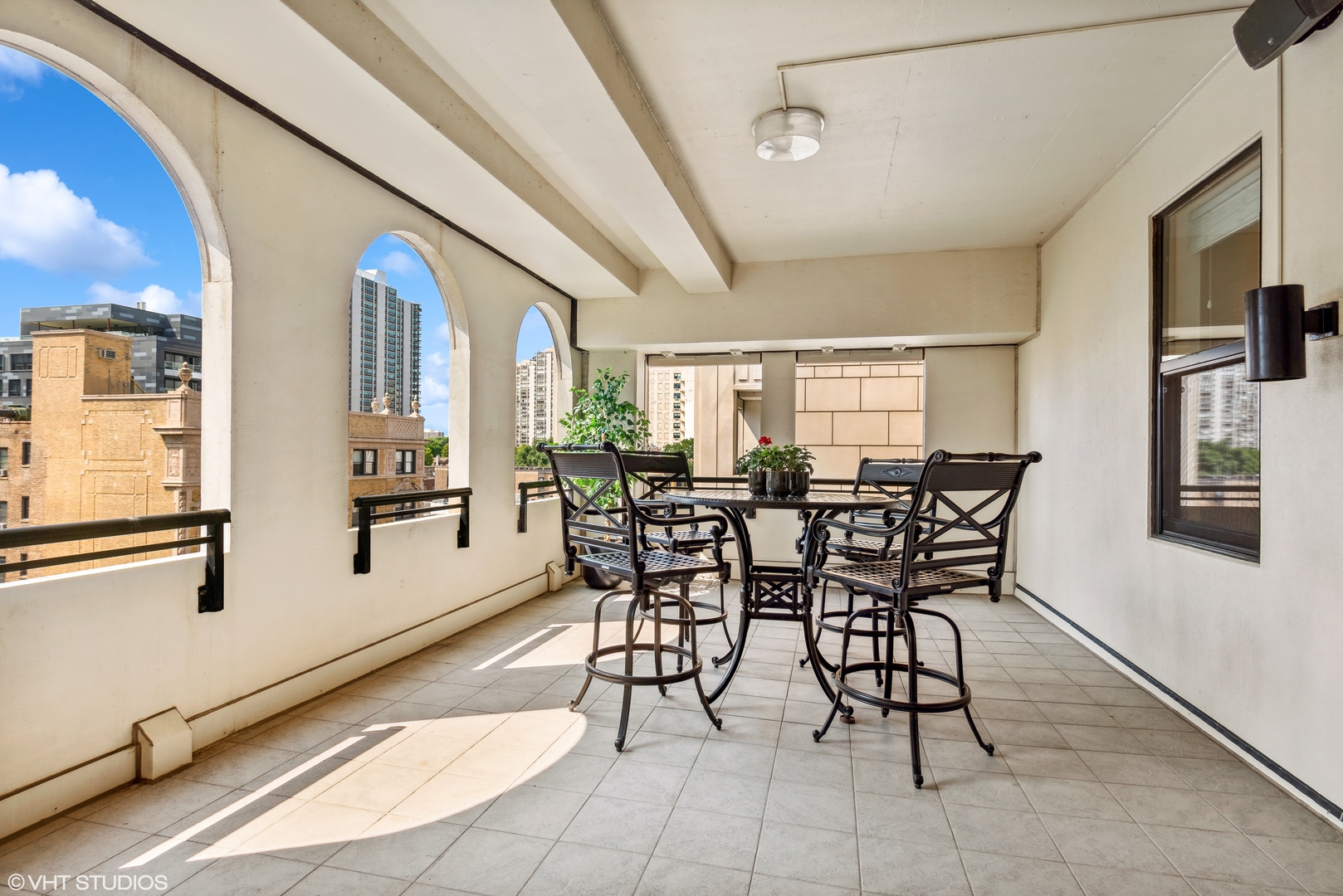 1155 N Dearborn Street Unit: 406