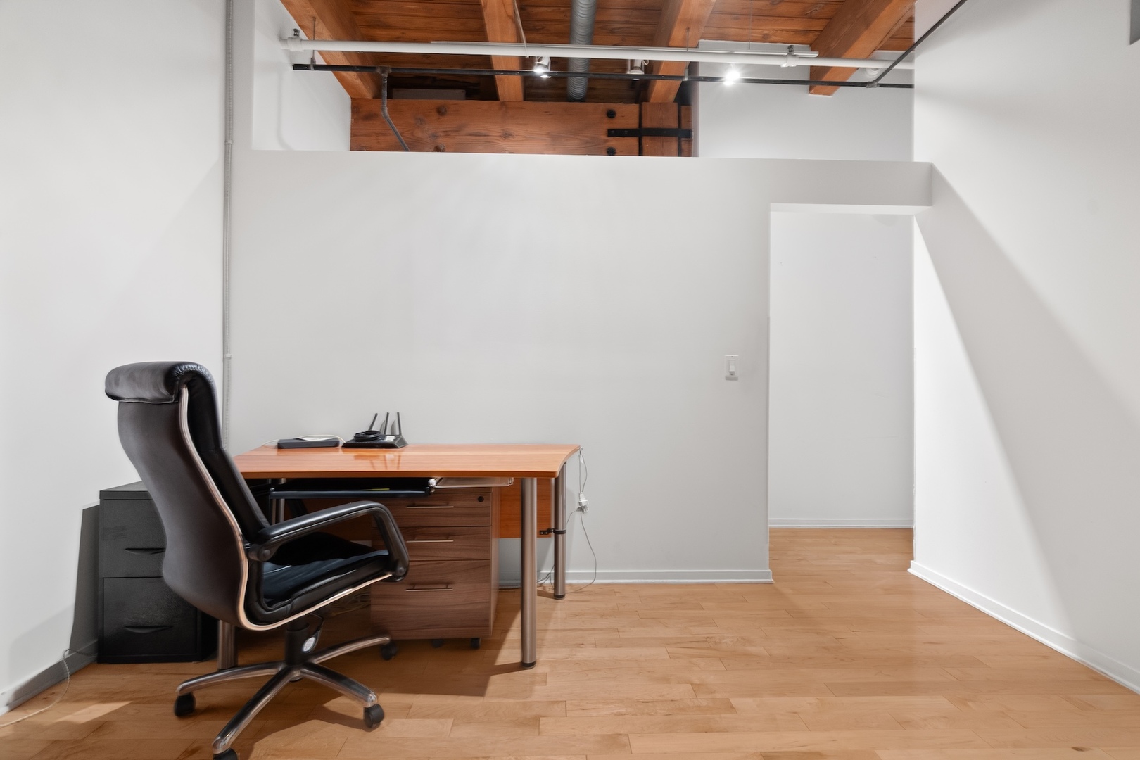 360 W Illinois Street Unit: 424