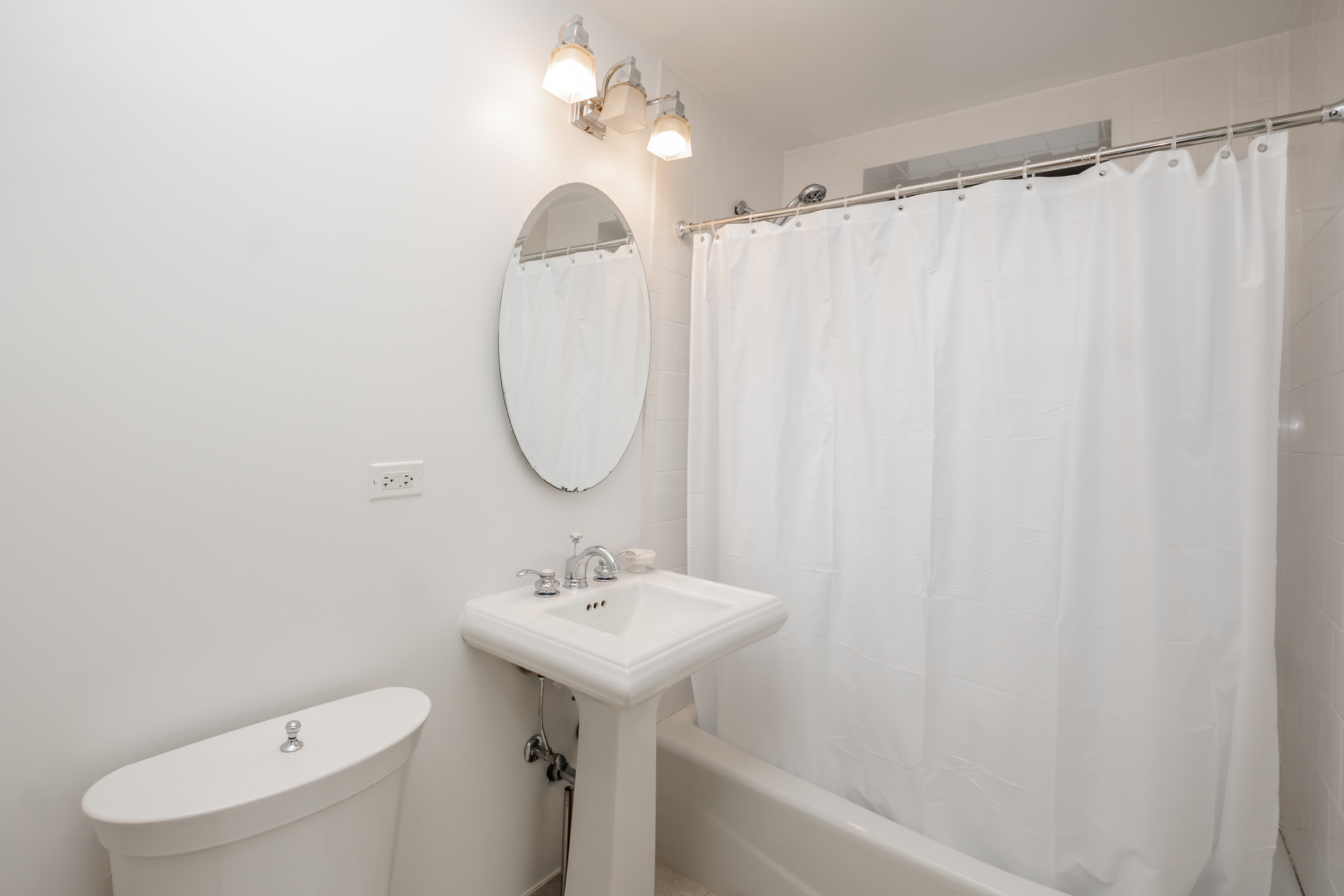 4144 N Sheridan Road Unit: 409
