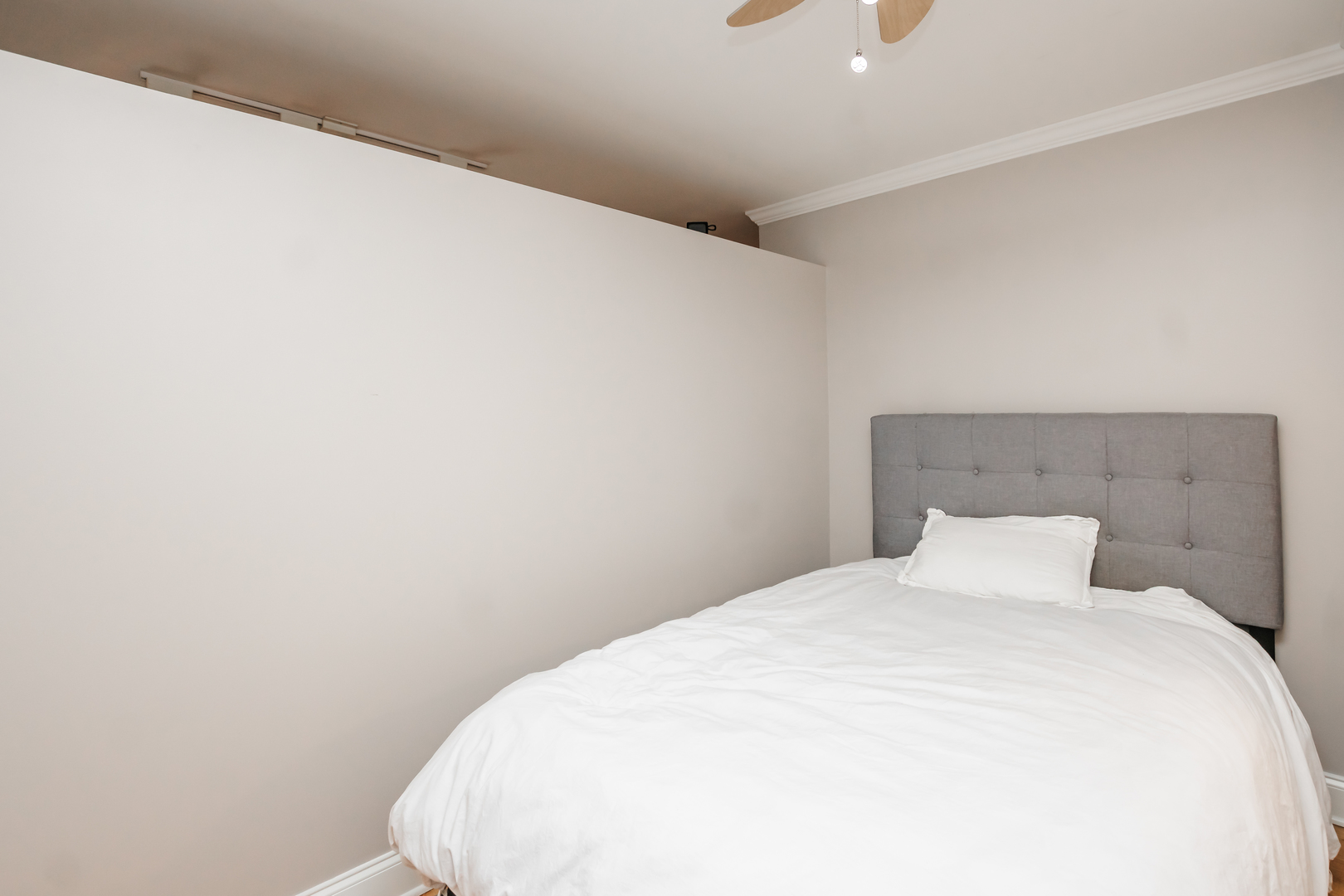 4144 N Sheridan Road Unit: 409