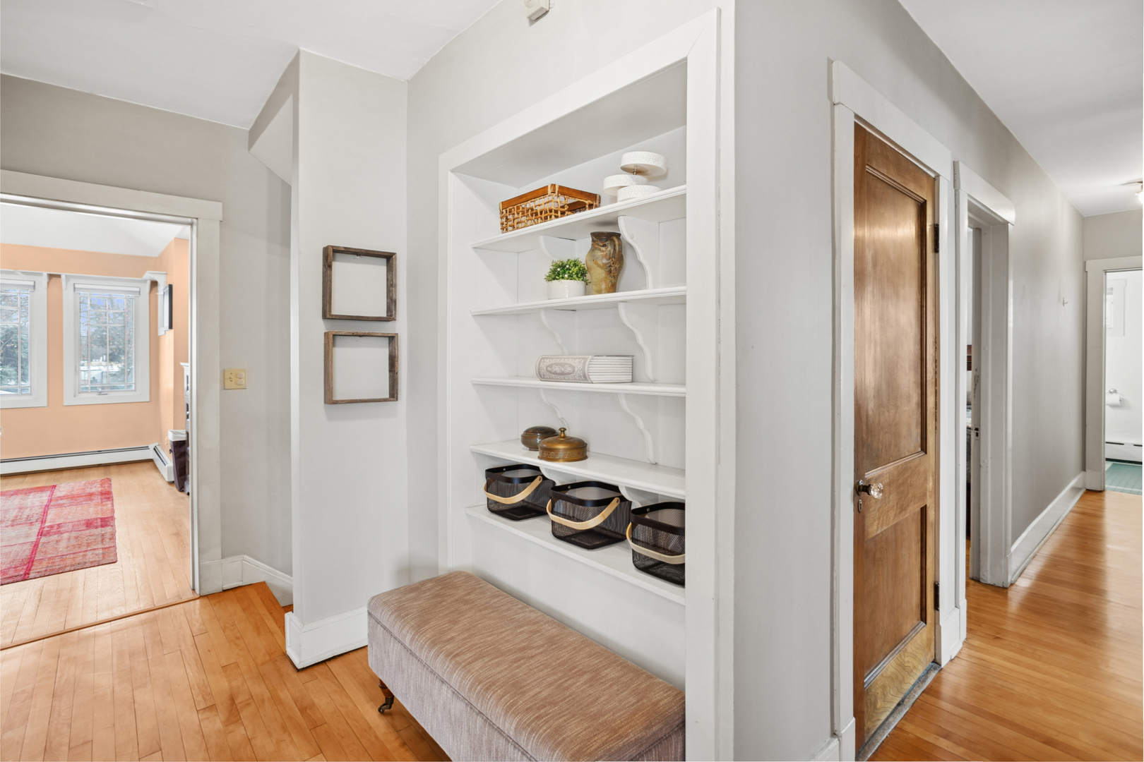 305 N Addison Avenue