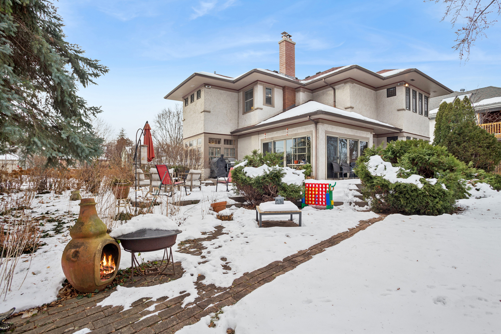 305 N Addison Avenue