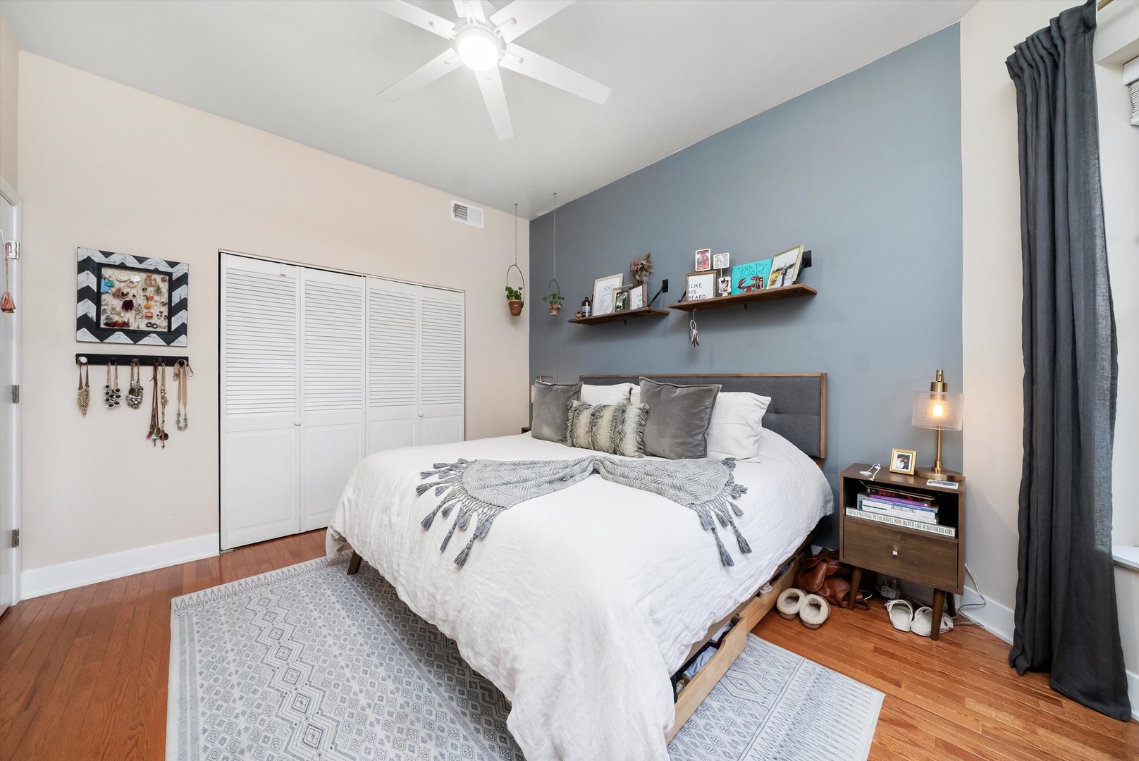 2839 N BURLING Street Unit: 3N