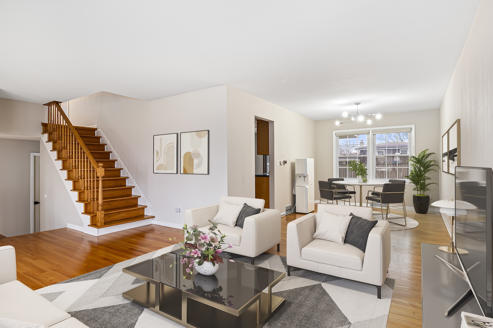 147 W Kathleen Drive