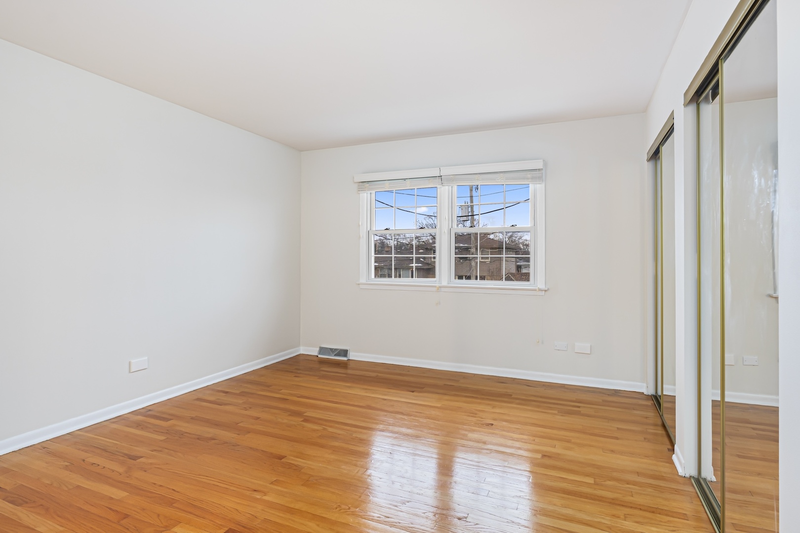 147 W Kathleen Drive