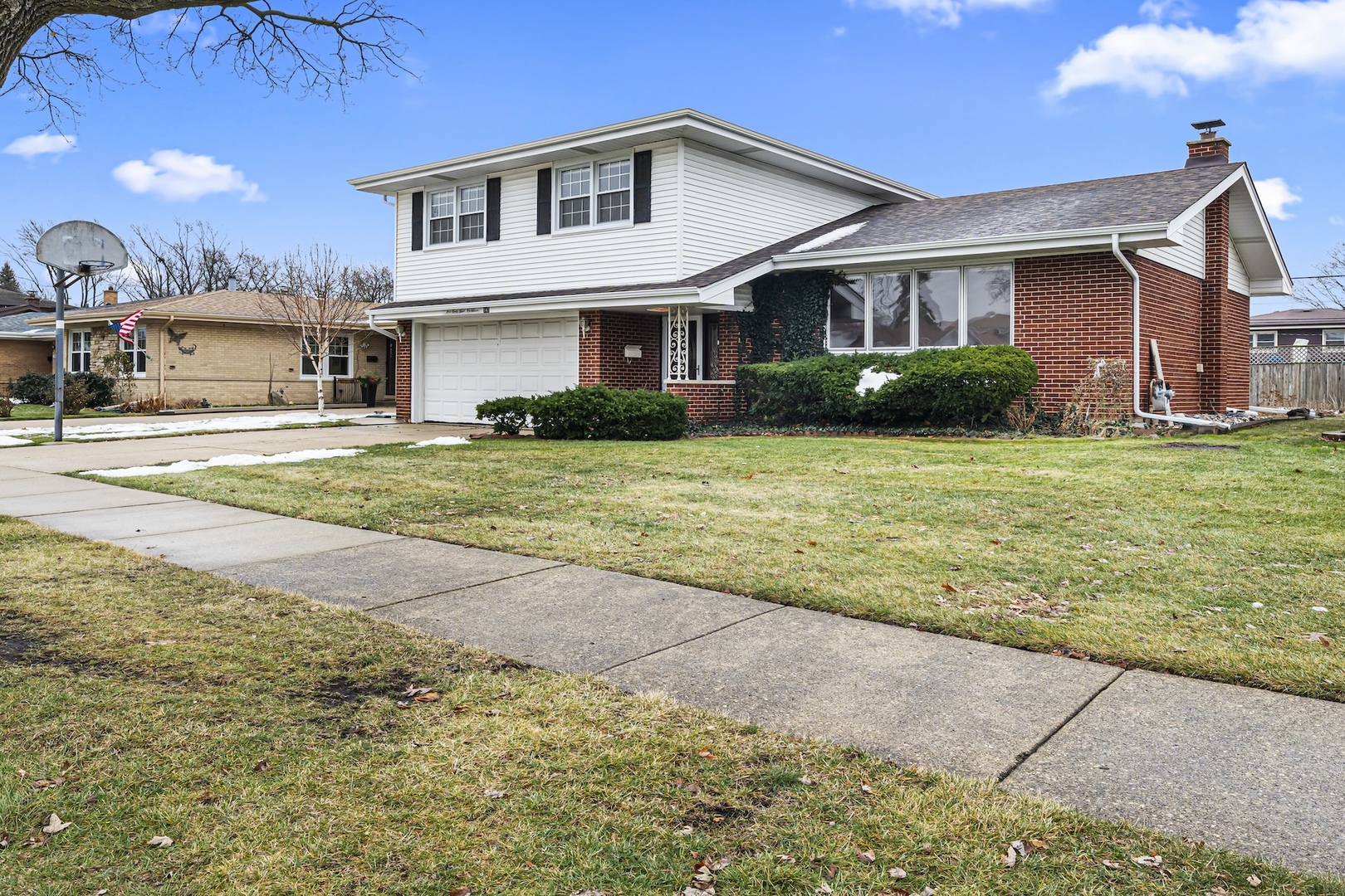 147 W Kathleen Drive