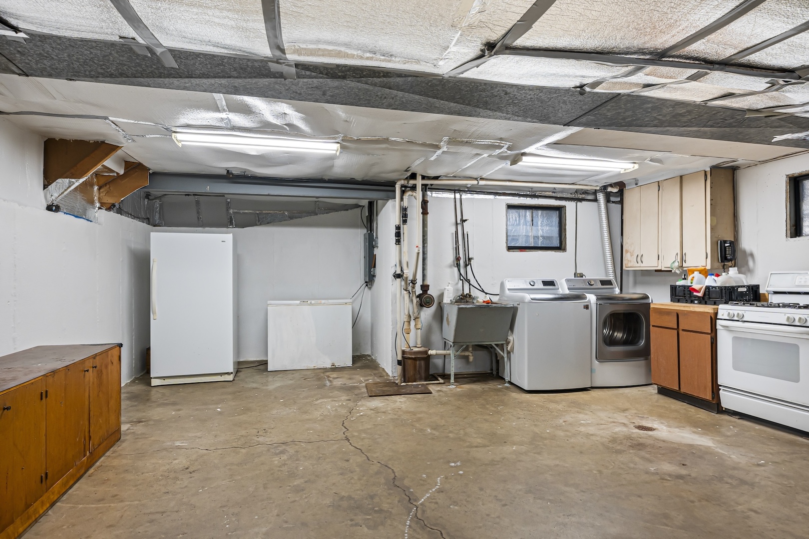 147 W Kathleen Drive