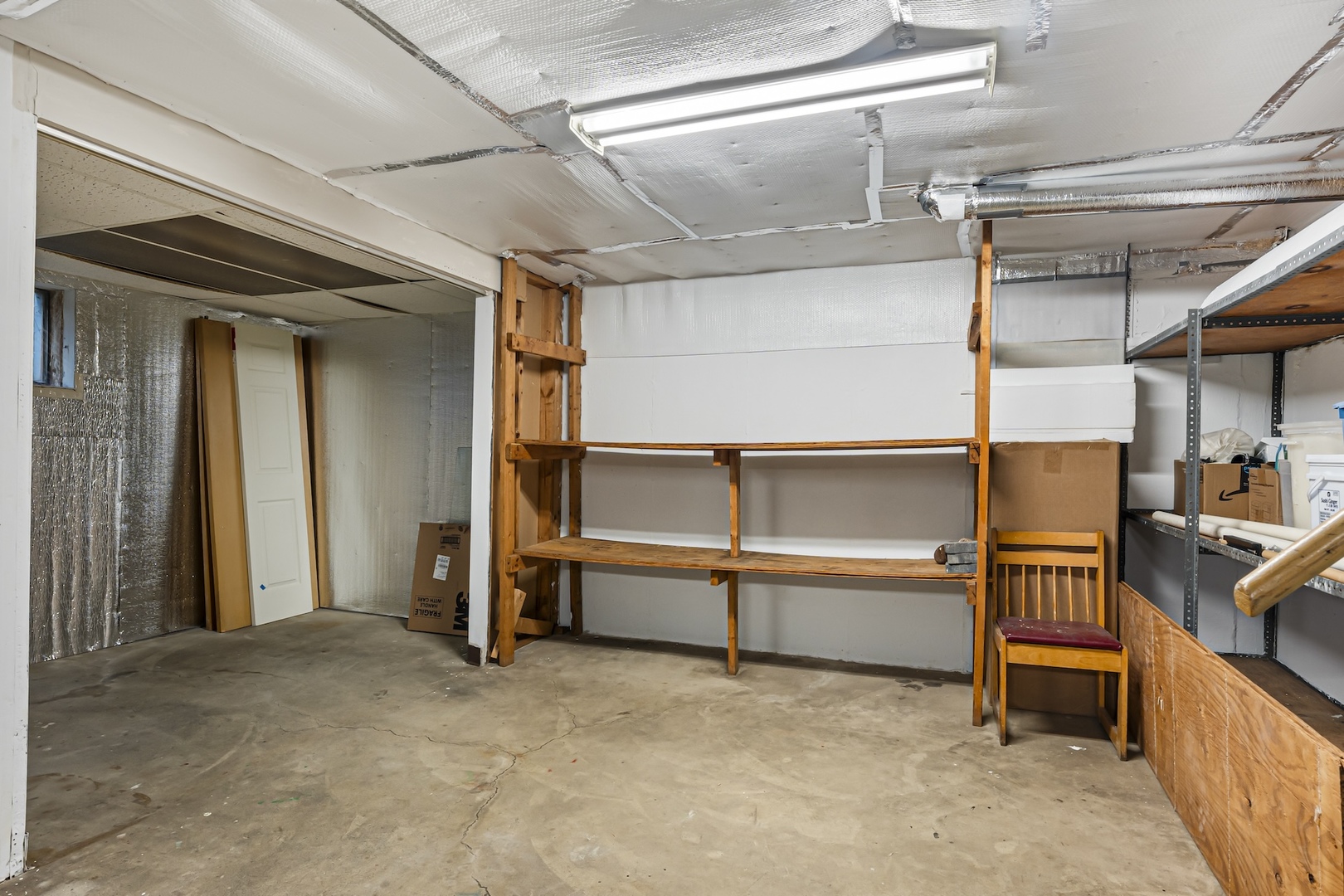 147 W Kathleen Drive