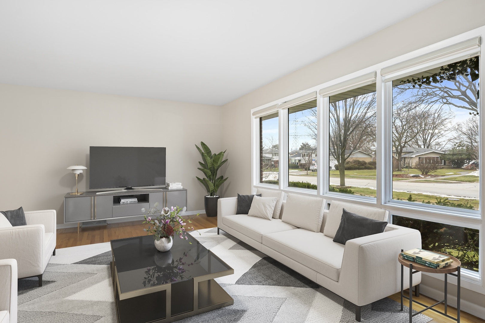 147 W Kathleen Drive