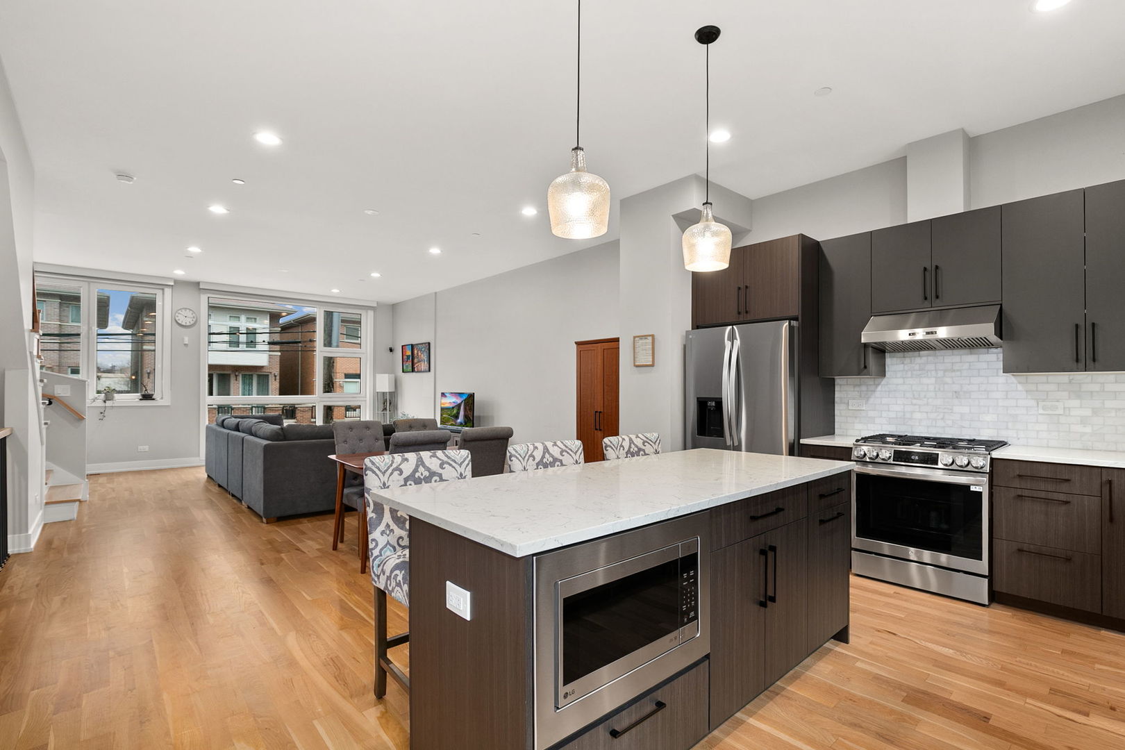 3227 S Stewart Avenue