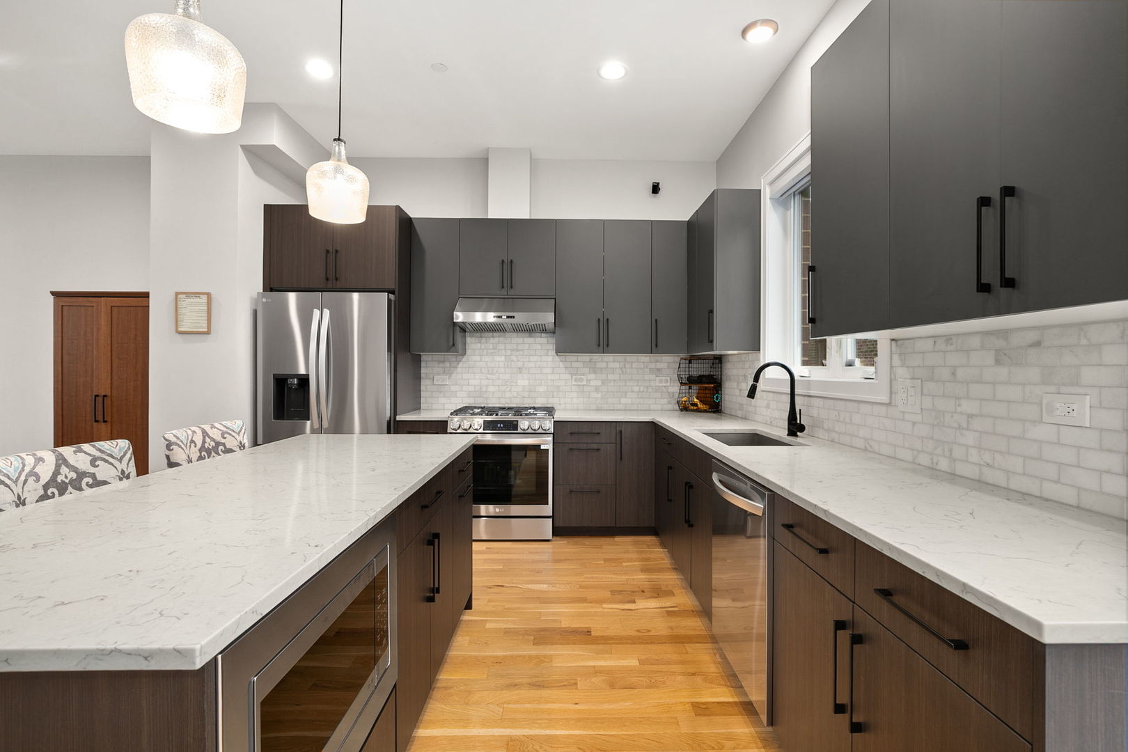 3227 S Stewart Avenue