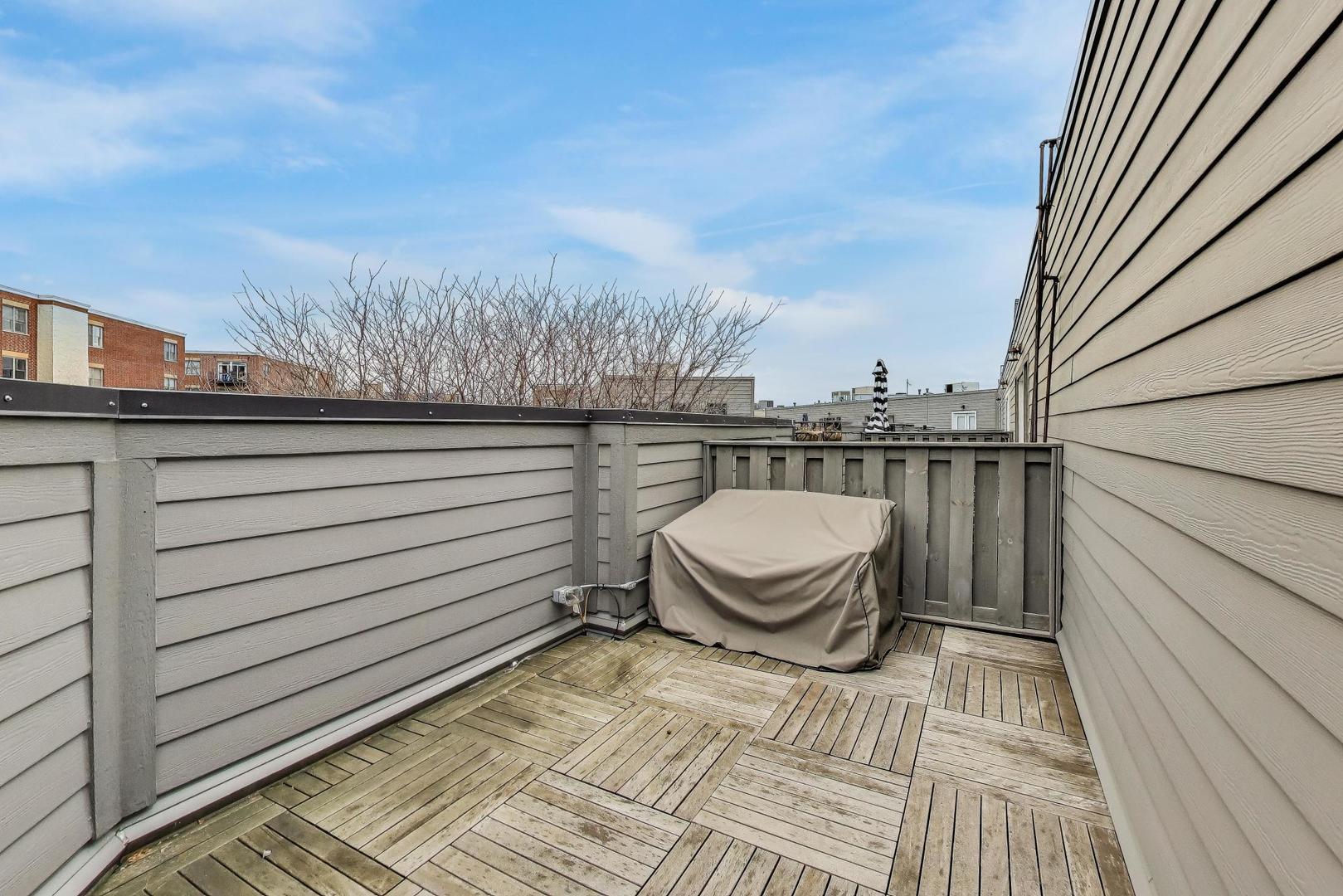 2300 W Bloomingdale Avenue Unit: C