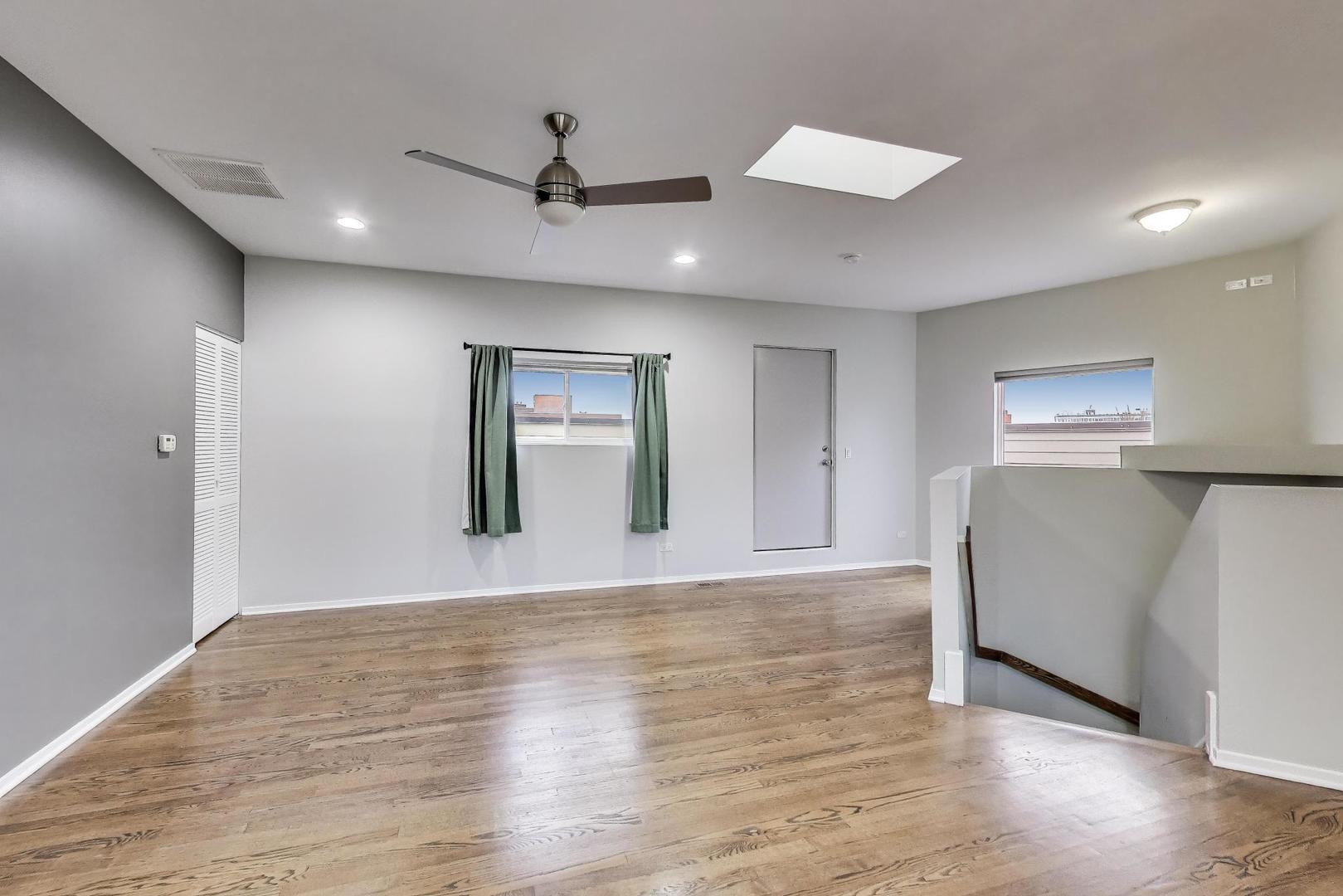 2300 W Bloomingdale Avenue Unit: C