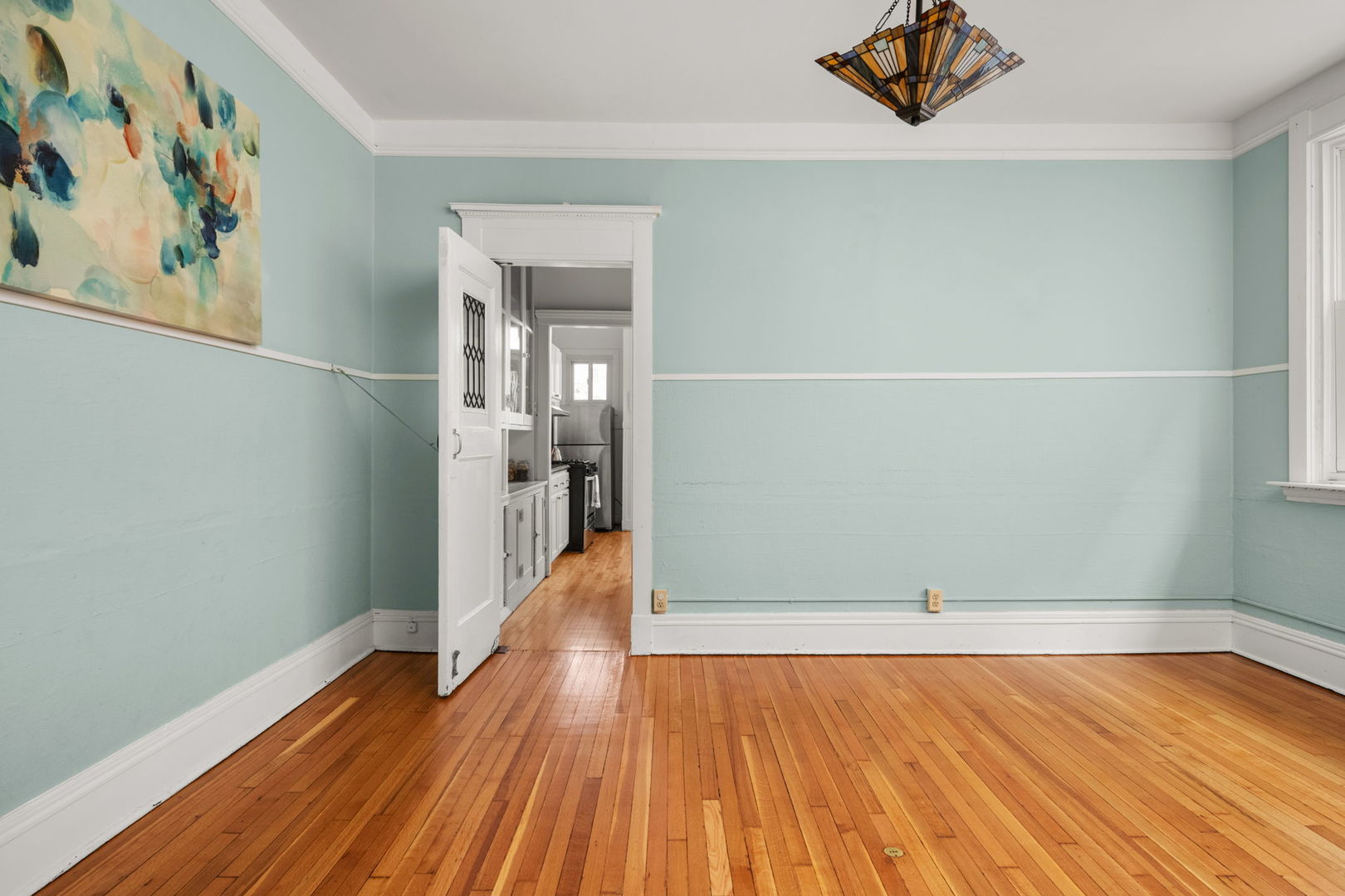 5707 S Blackstone Avenue Unit: 2