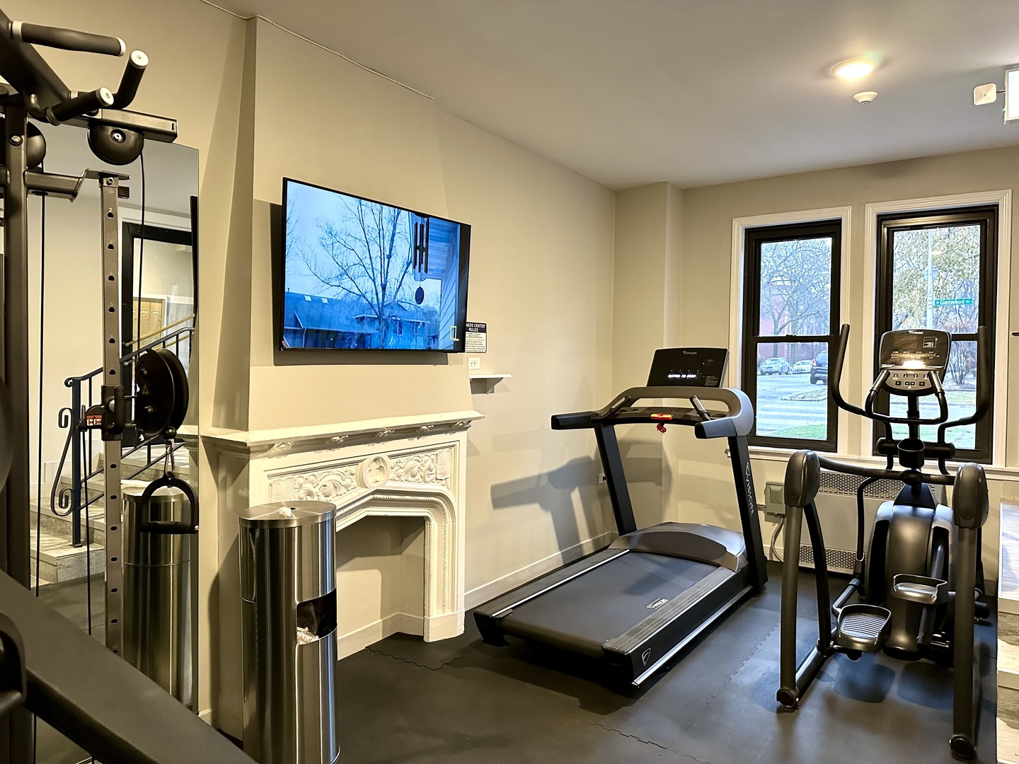 6540 N Glenwood Avenue Unit: 302