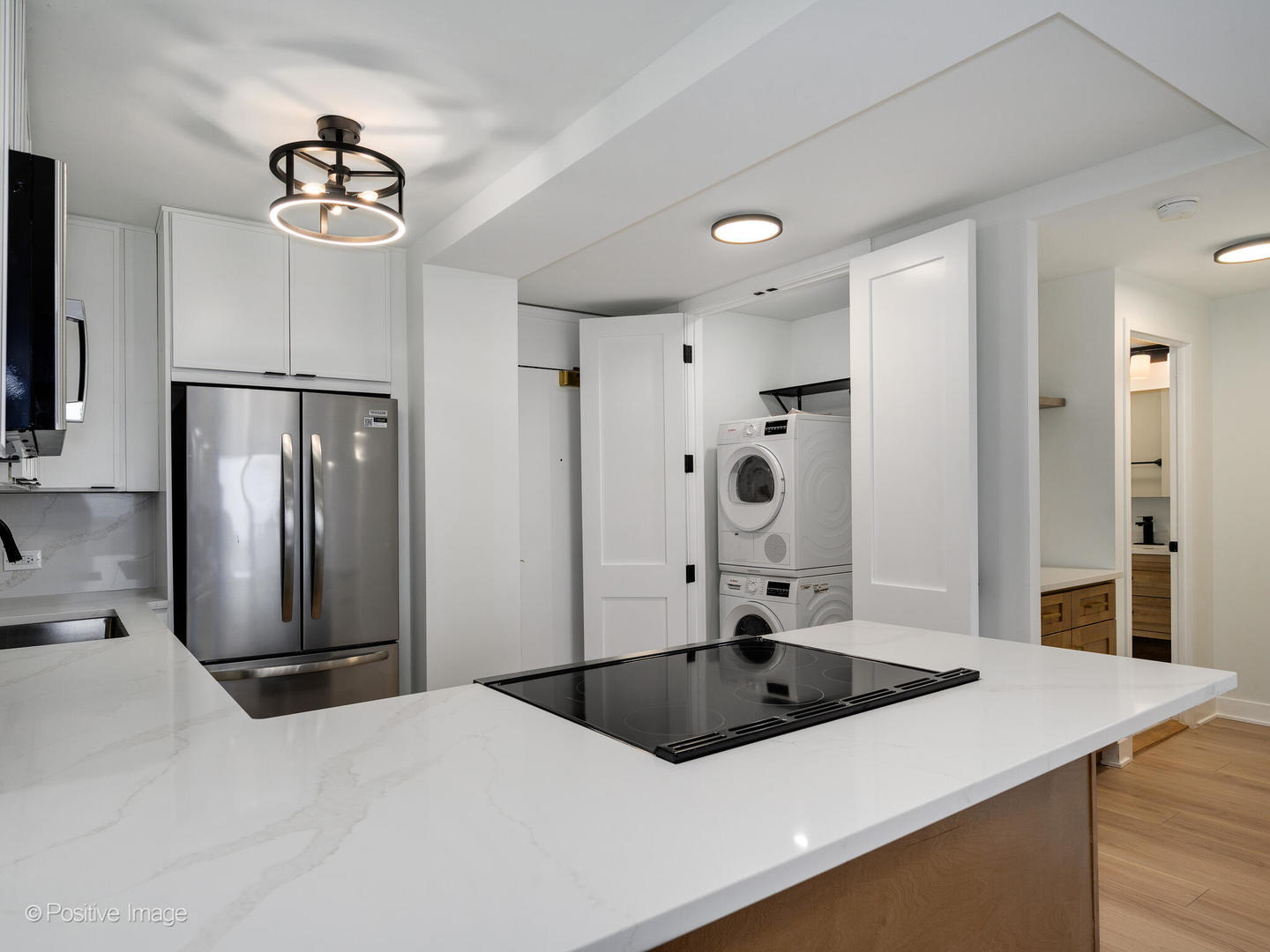 1560 N Sandburg Terrace Unit: 1609J