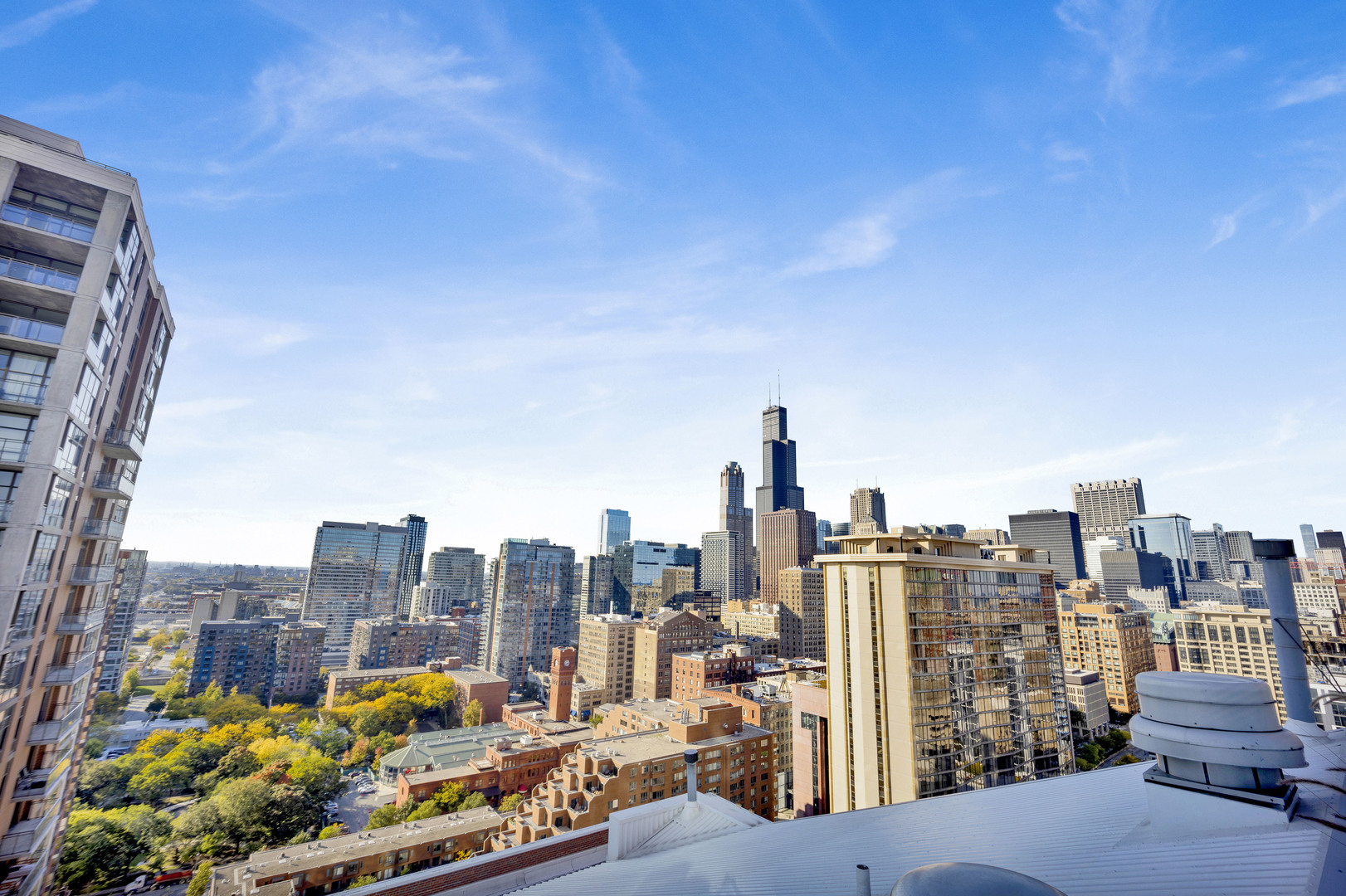 40 E 9th Street Unit: 609