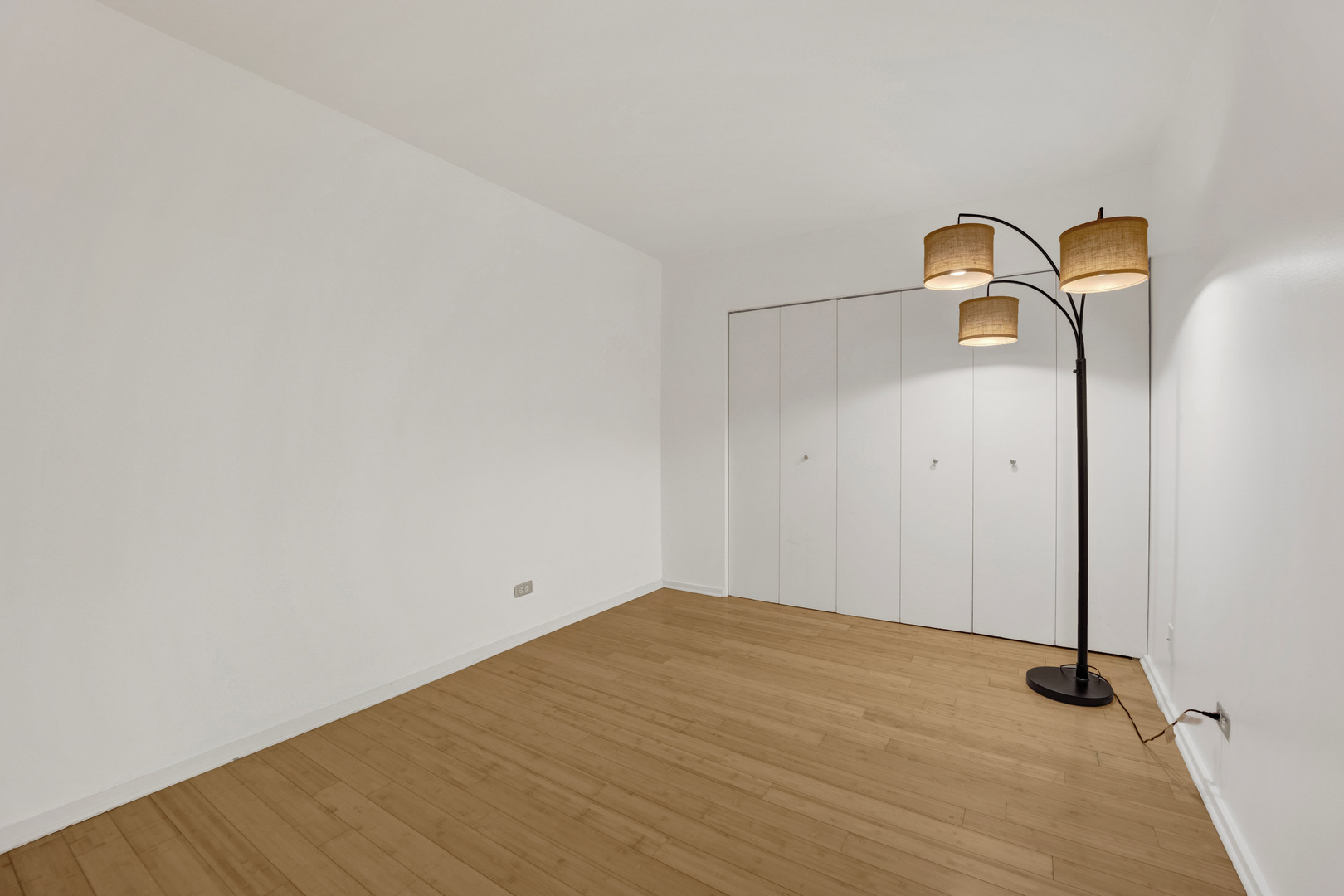 40 E 9th Street Unit: 609