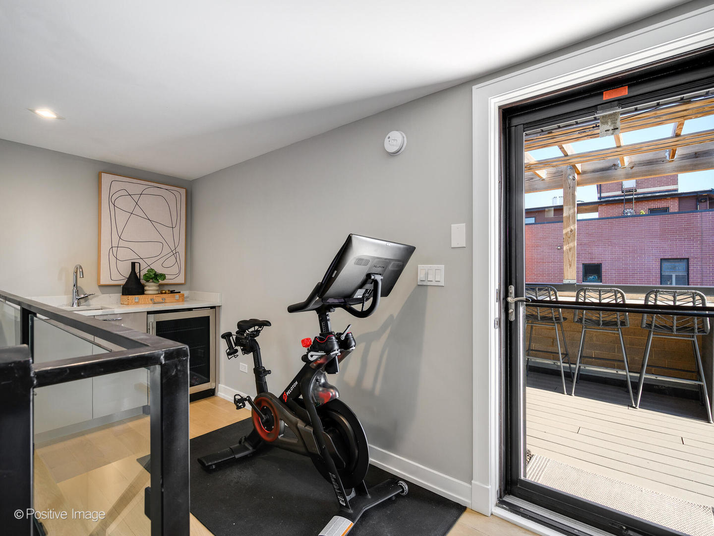 1513 W Thomas Street Unit: 3