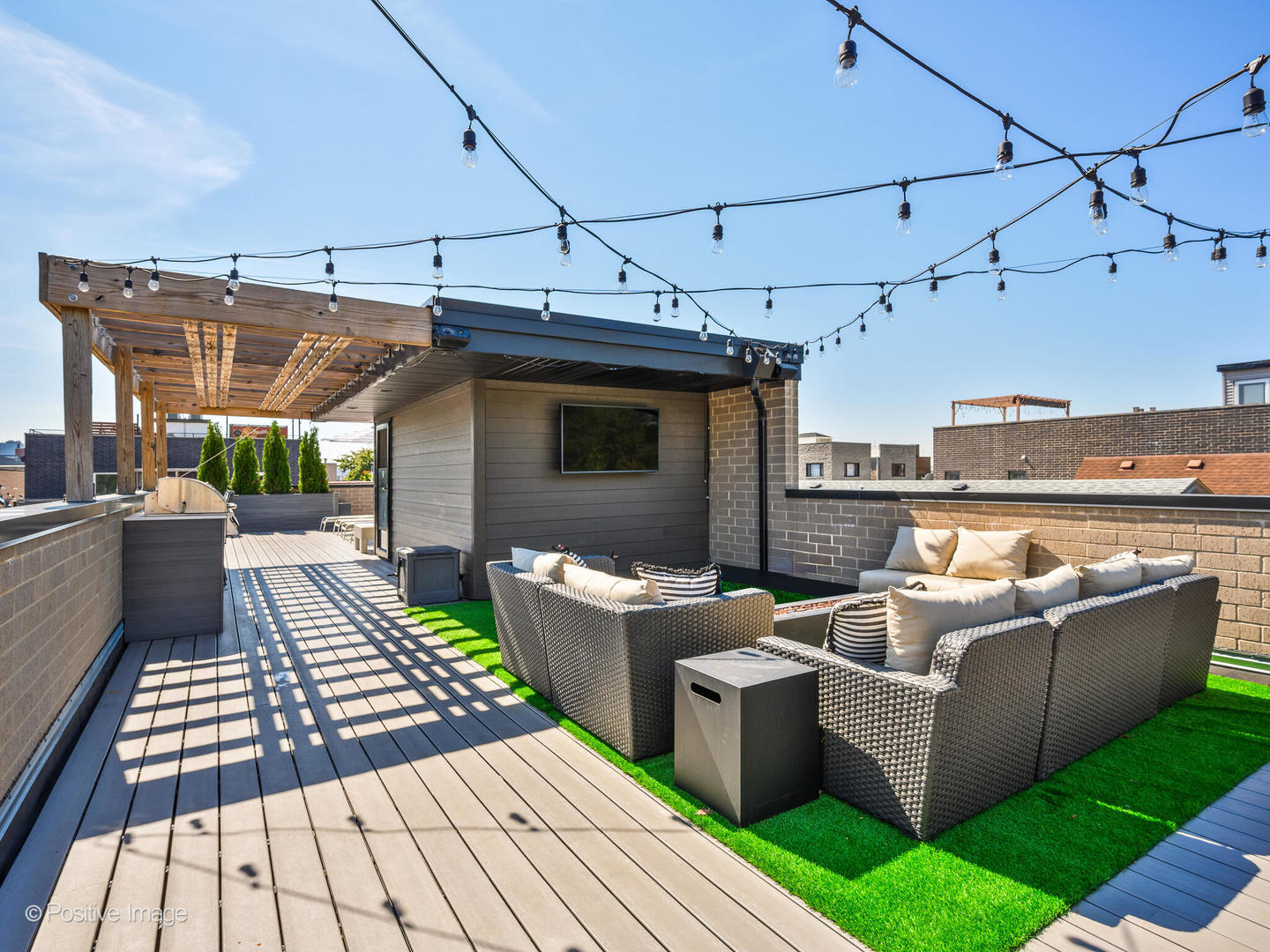 1513 W Thomas Street Unit: 3