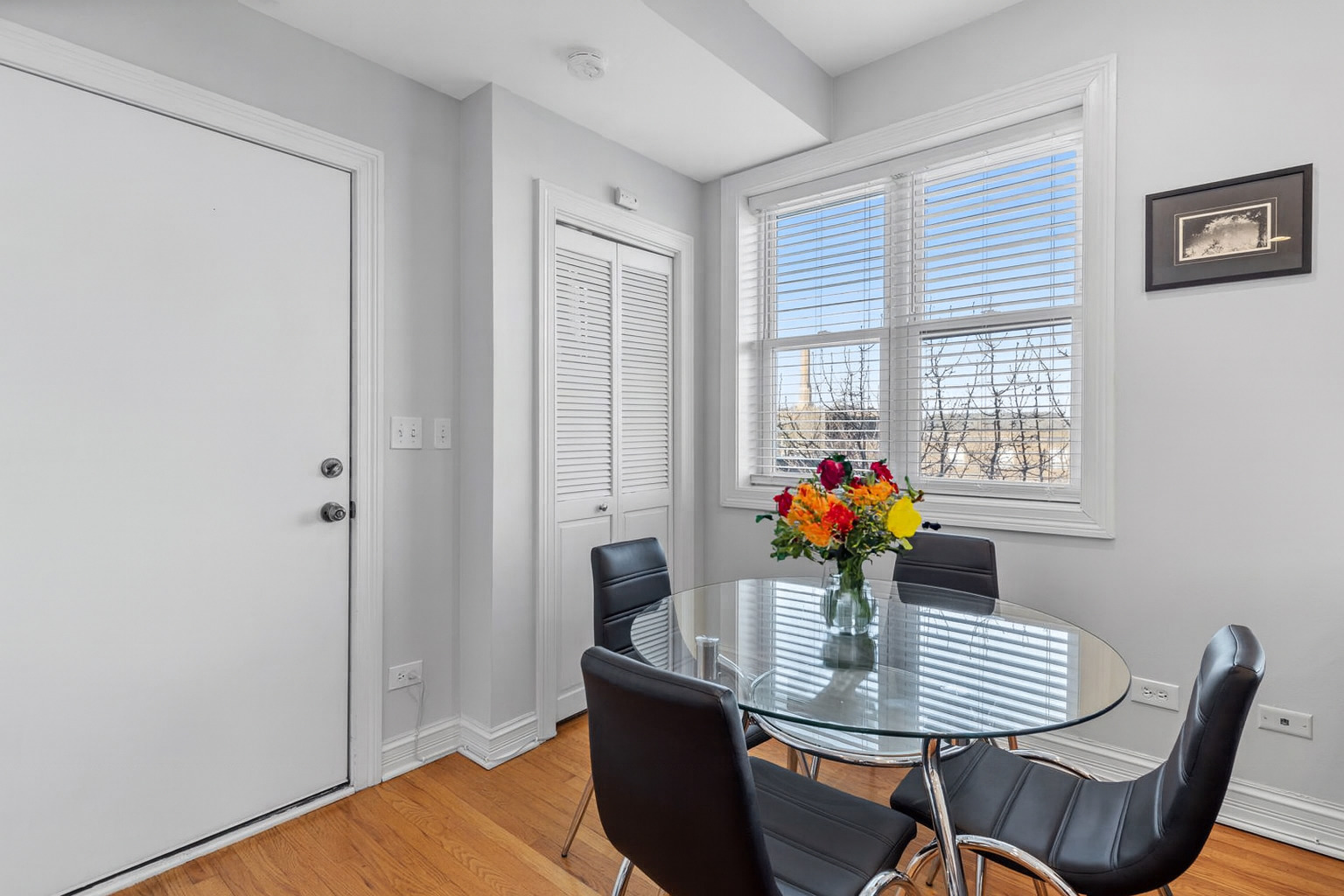 4962 N Spaulding Avenue Unit: 3