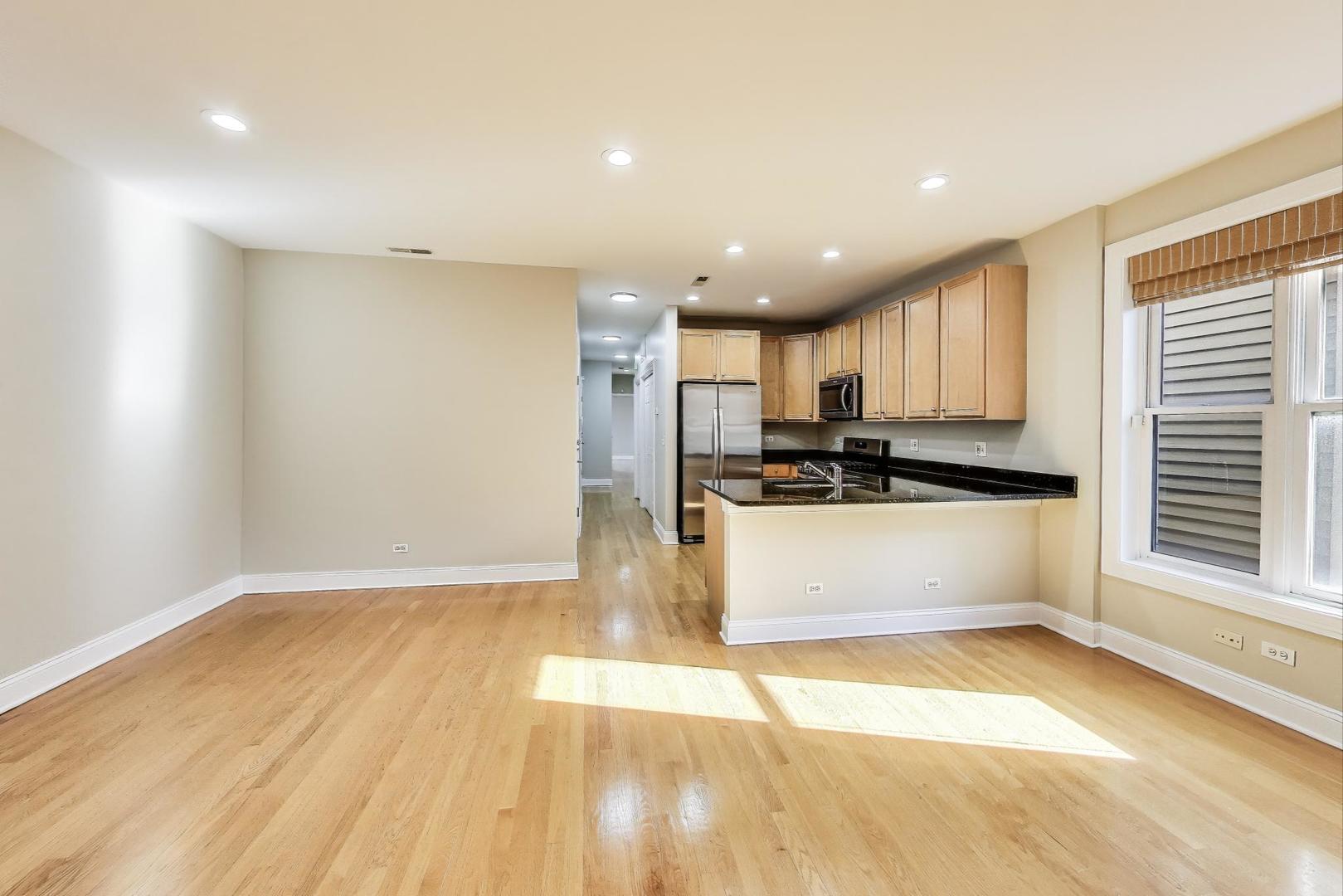 1308 W Fillmore Street Unit: 3