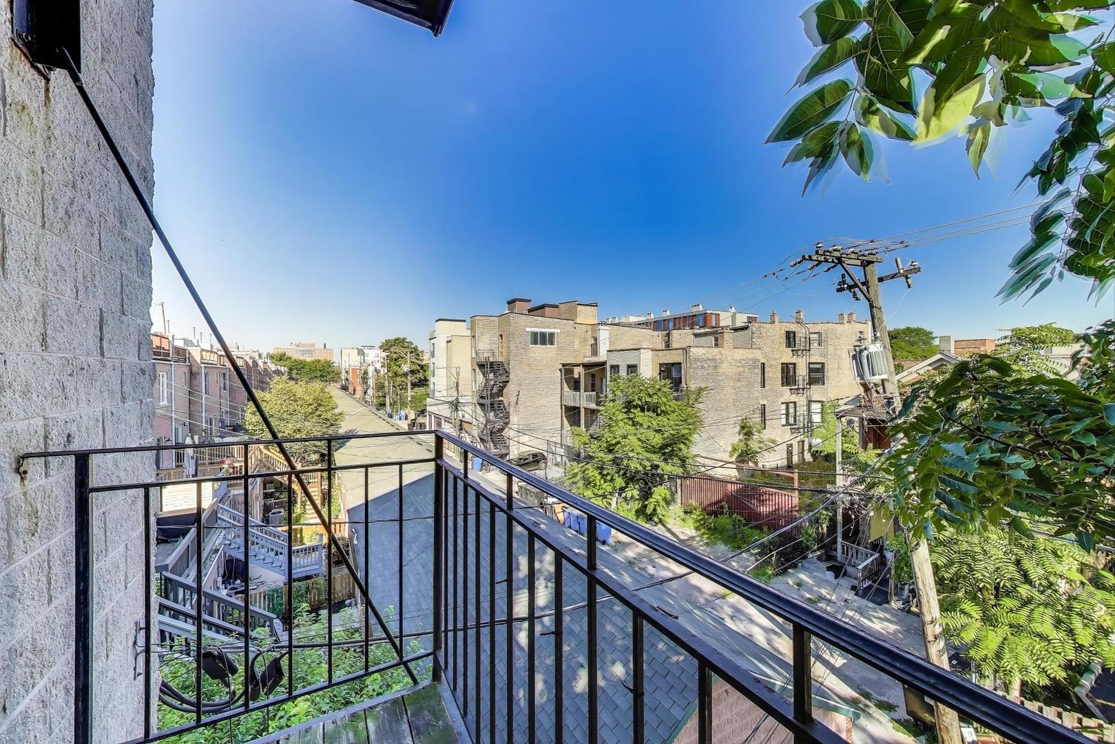 1308 W Fillmore Street Unit: 3