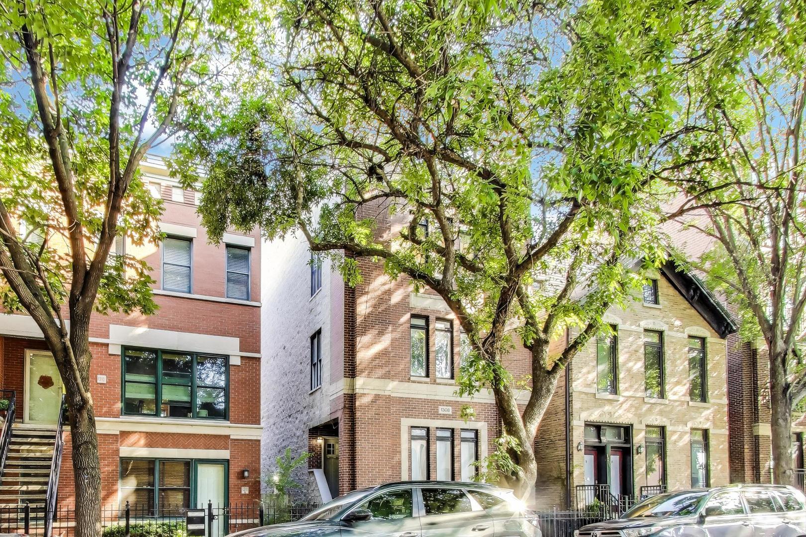 1308 W Fillmore Street Unit: 3